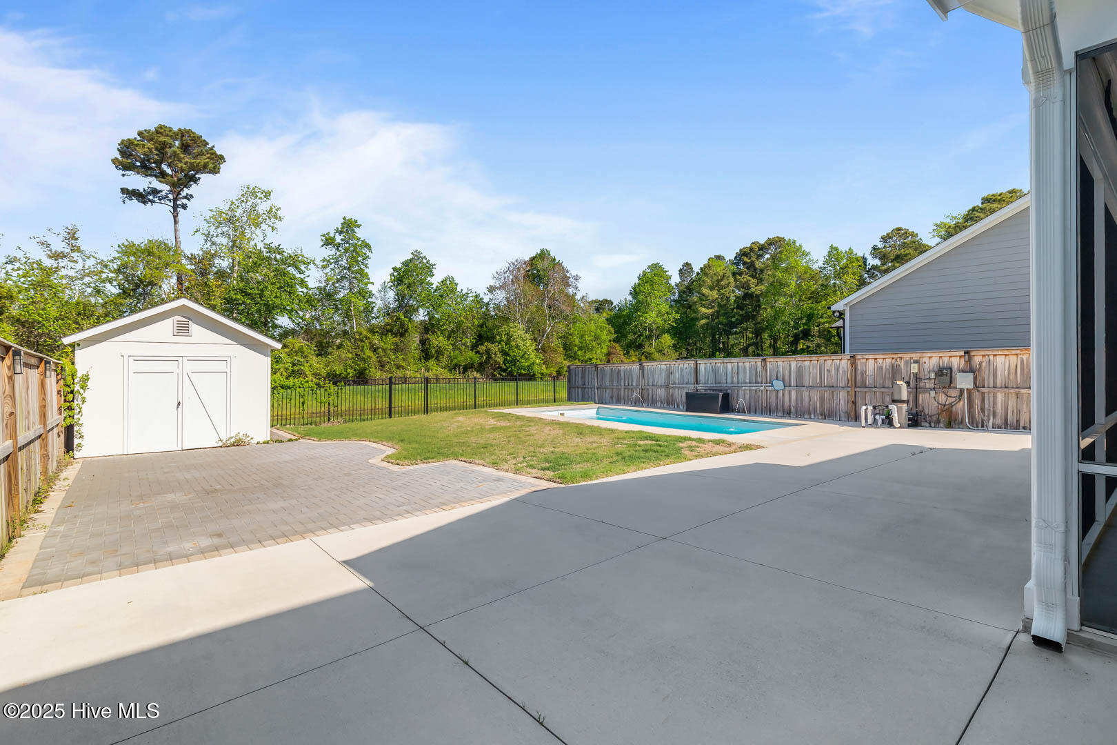 8 S Night Watch Drive