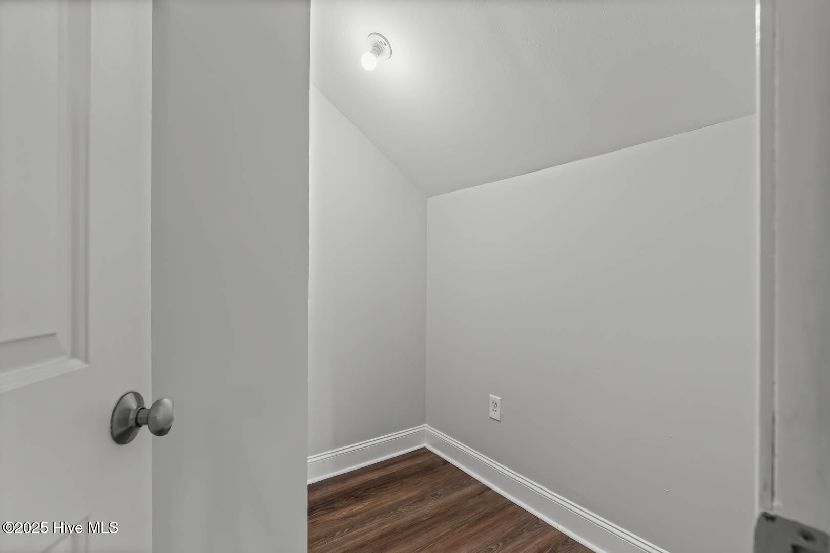 8 S Night Watch Drive