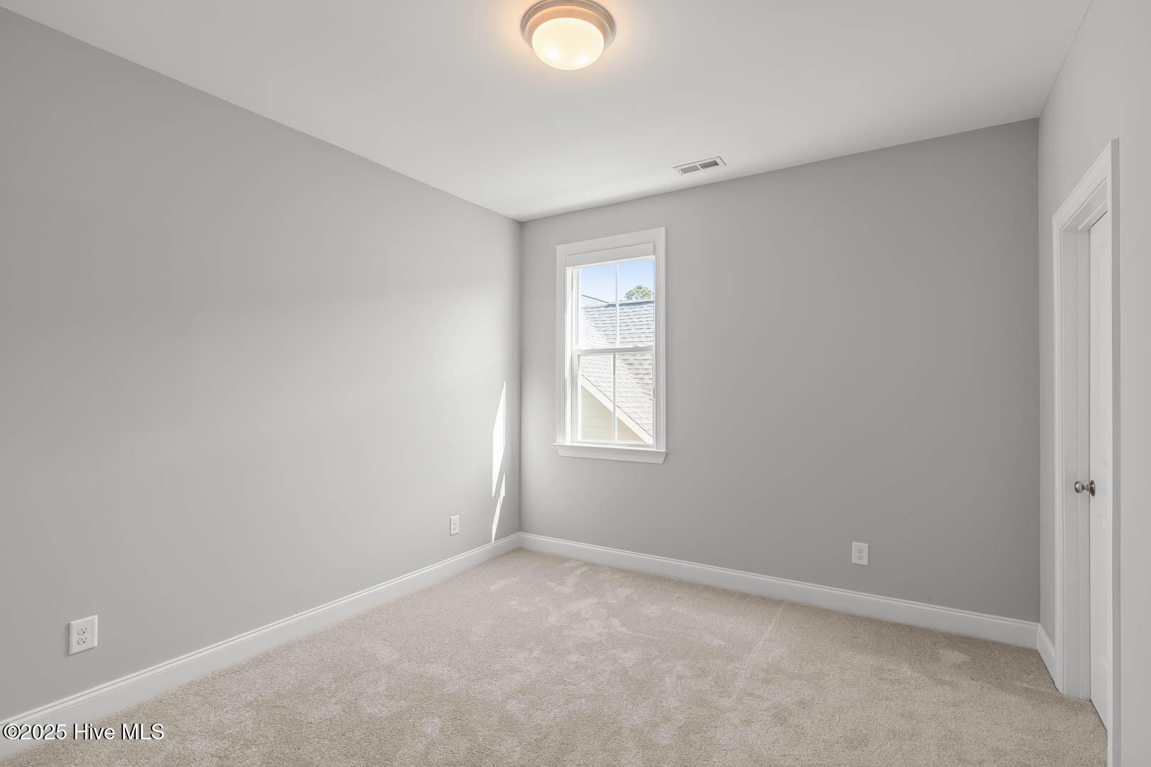 8 S Night Watch Drive