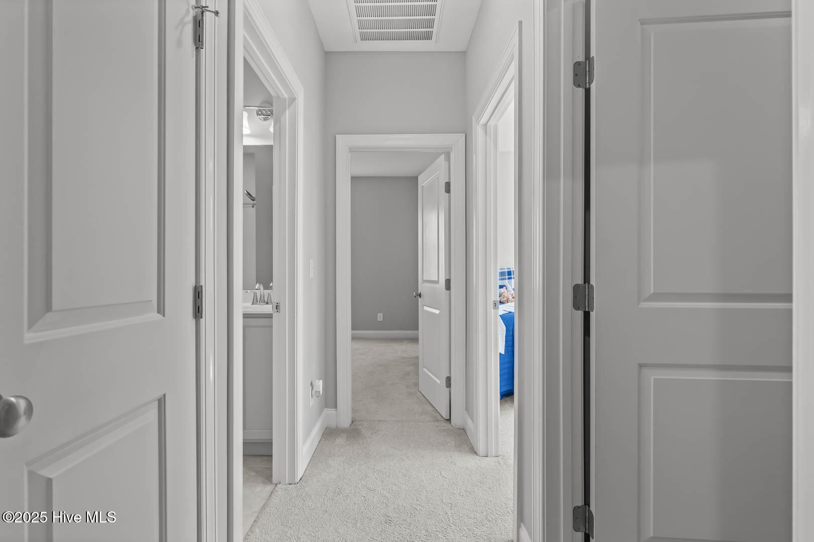 8 S Night Watch Drive