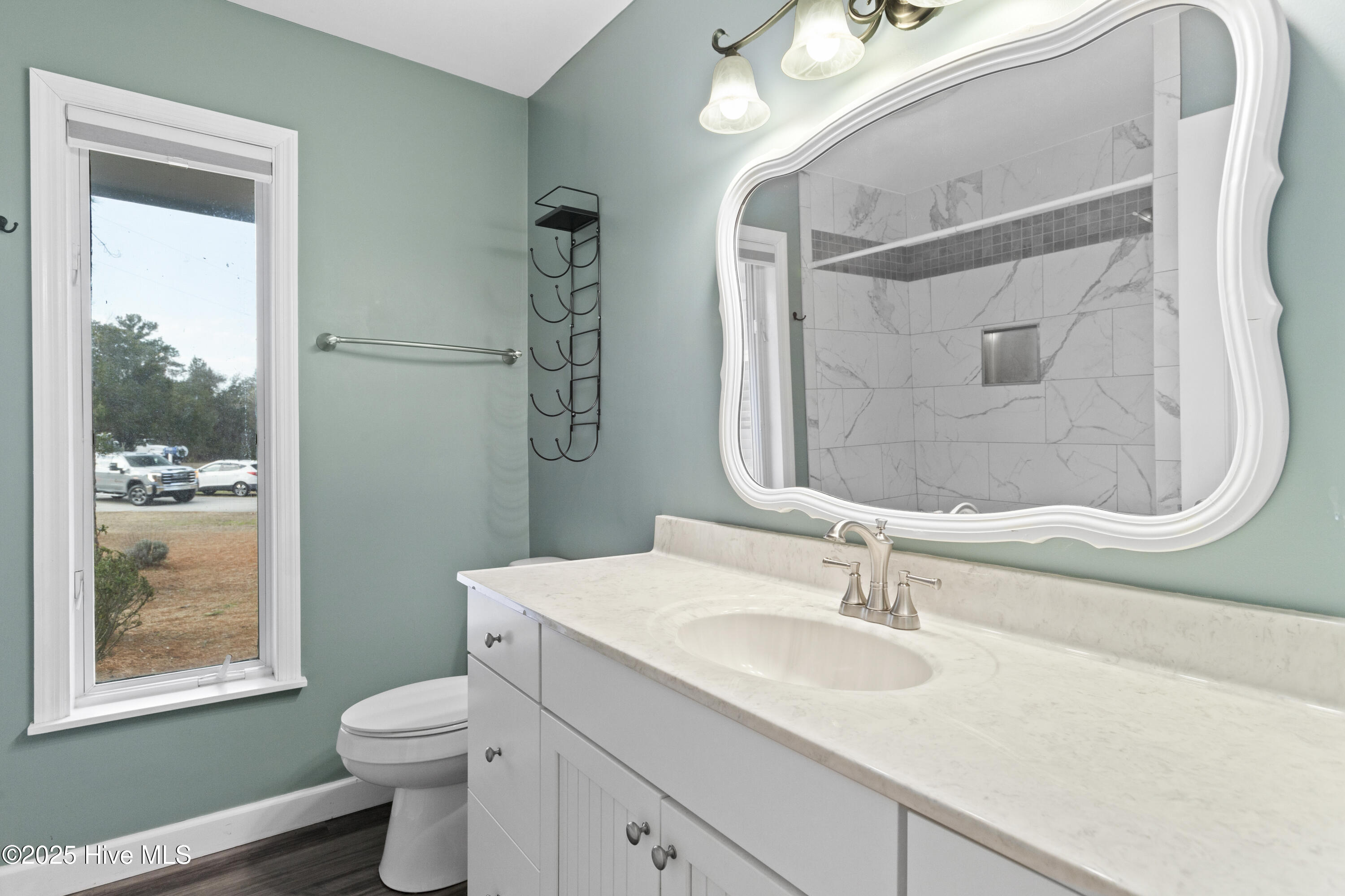 5724 Gondolier Drive