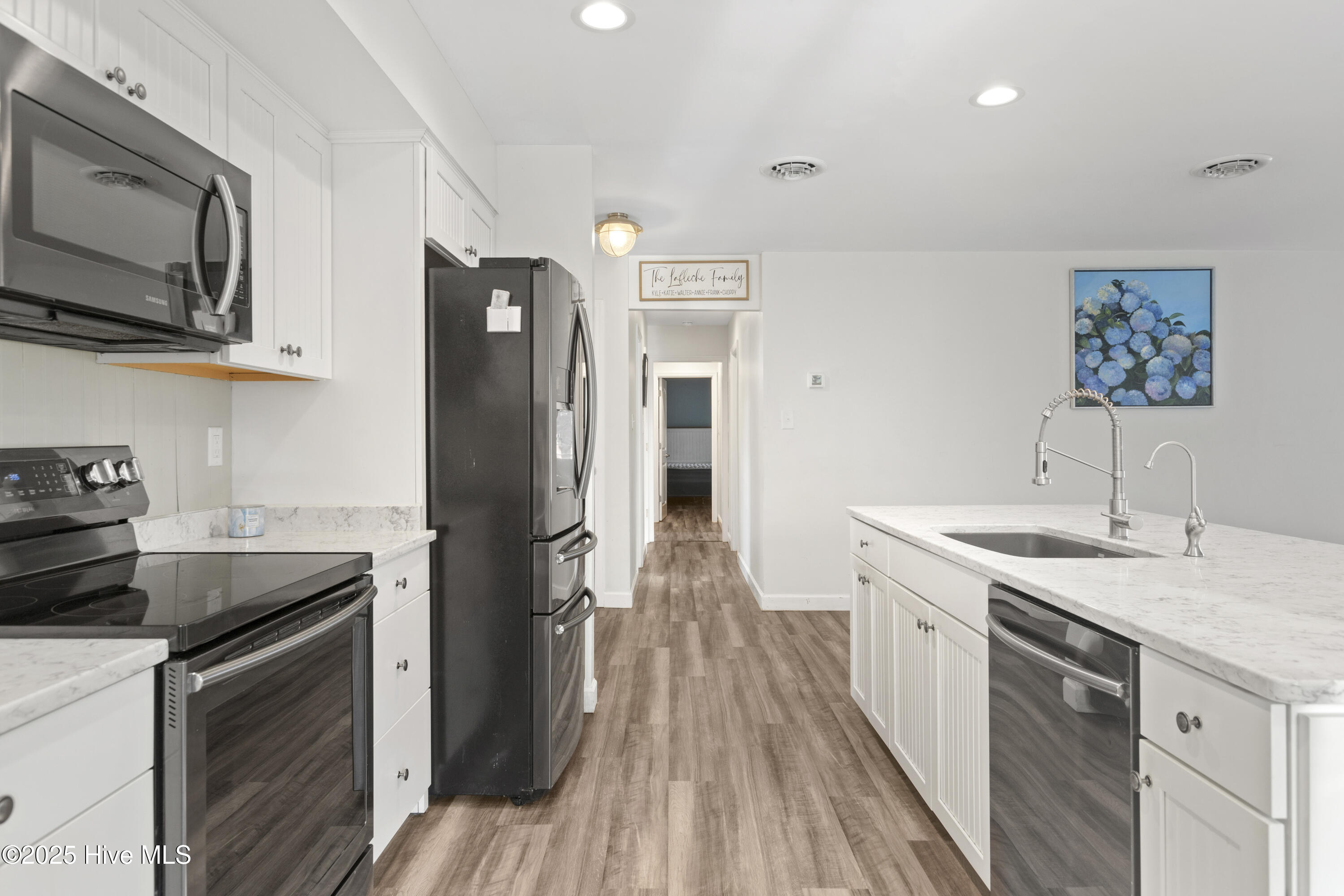 5724 Gondolier Drive