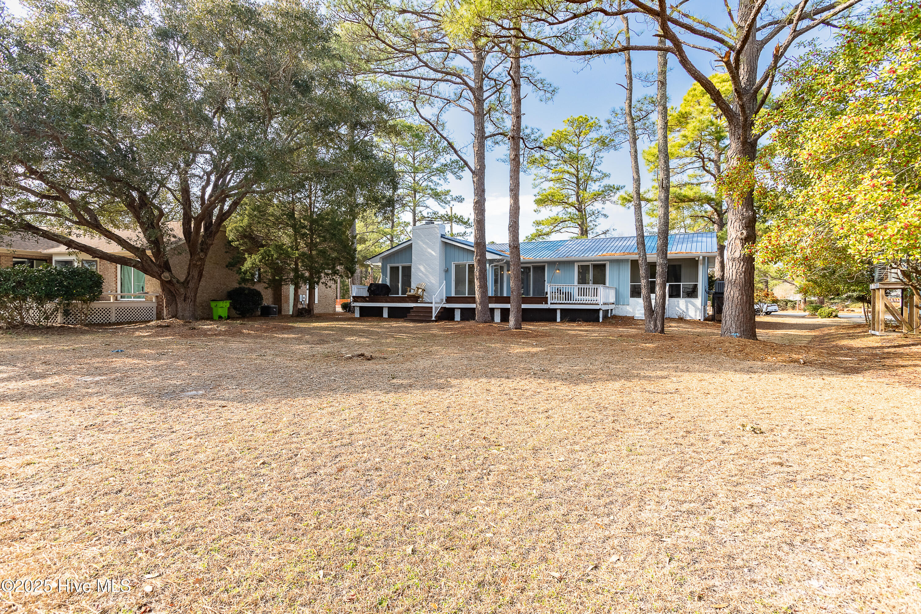 5724 Gondolier Drive