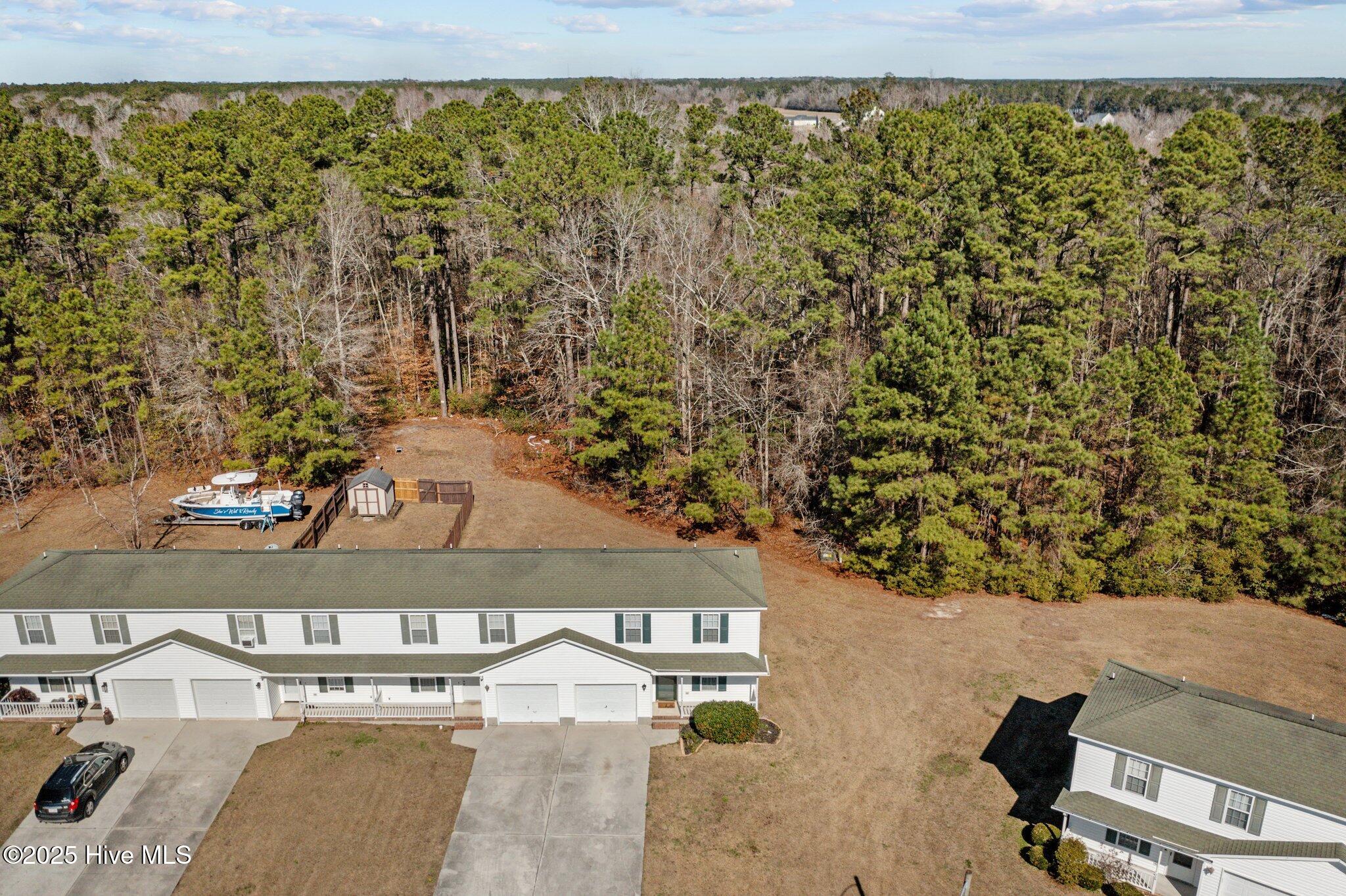 348 Winners Circle N