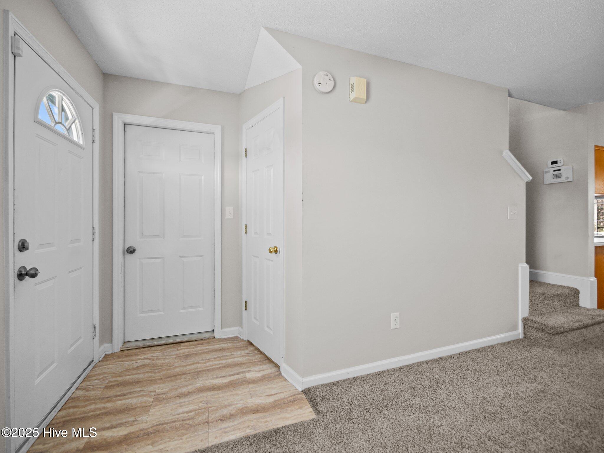 348 Winners Circle N