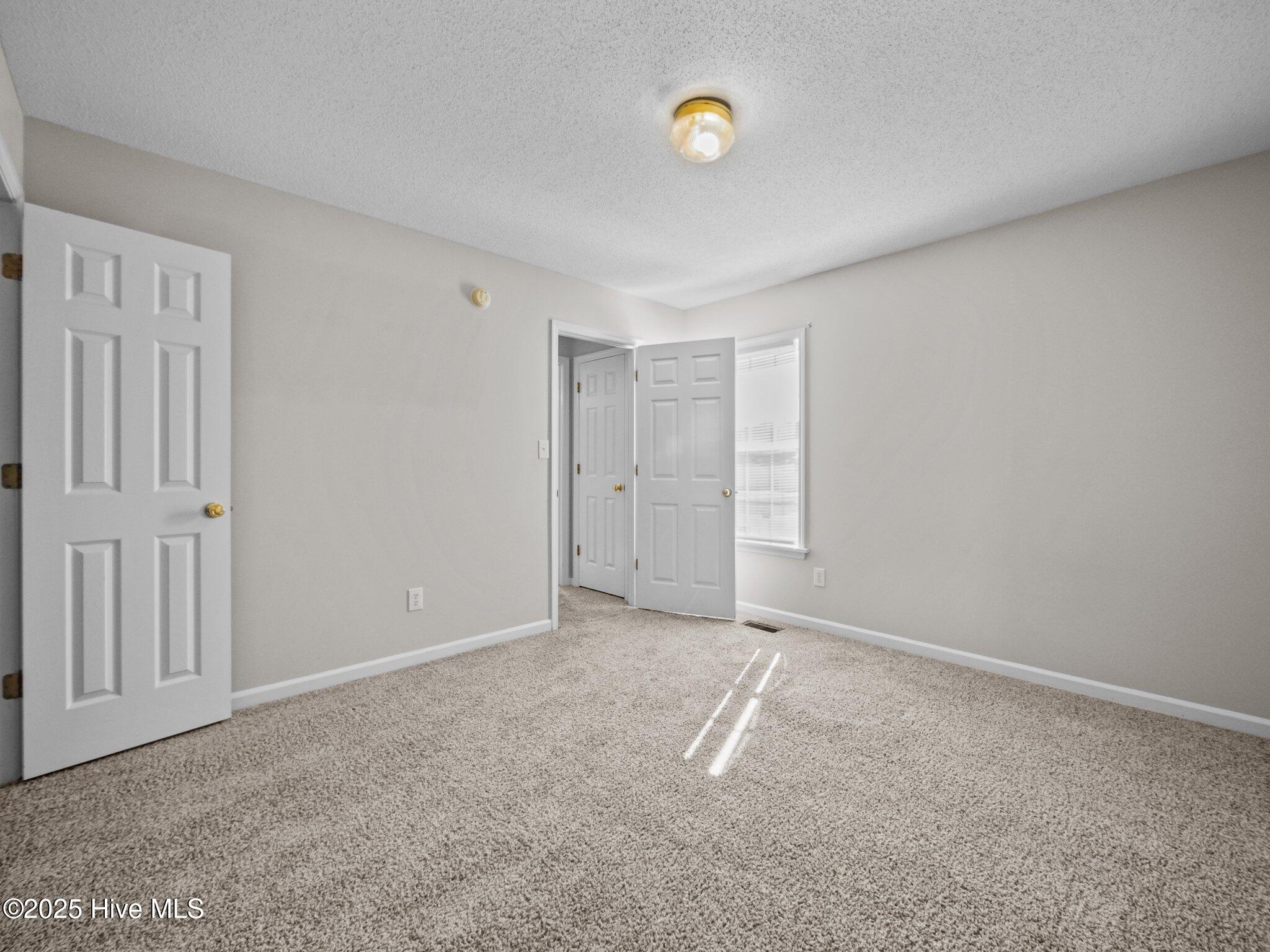 348 Winners Circle N