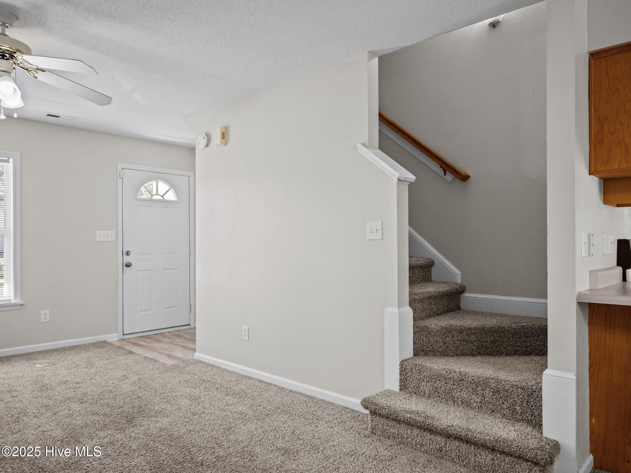 348 Winners Circle N