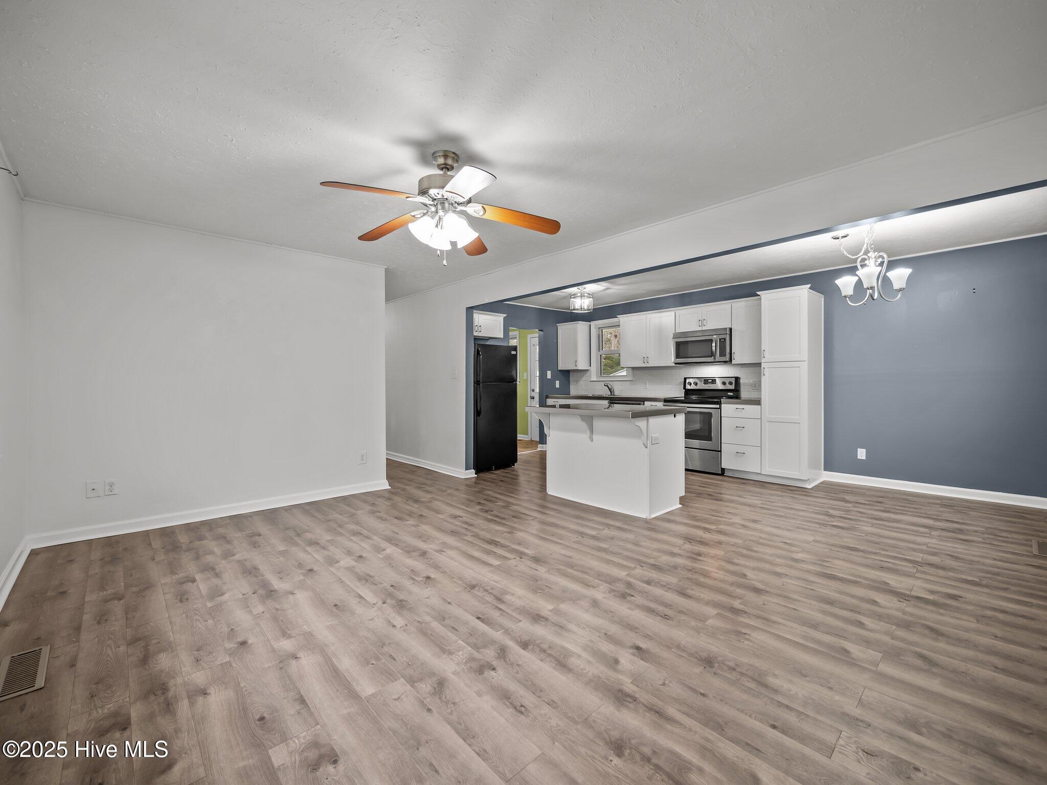 514 Oak Lane