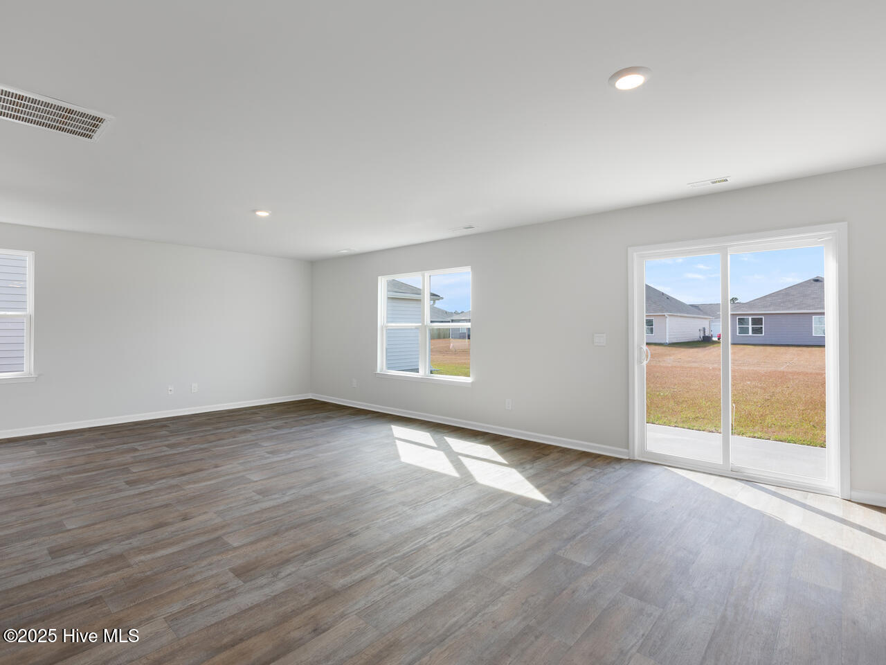 120 Stella Bluffs Drive Unit: Lot 06