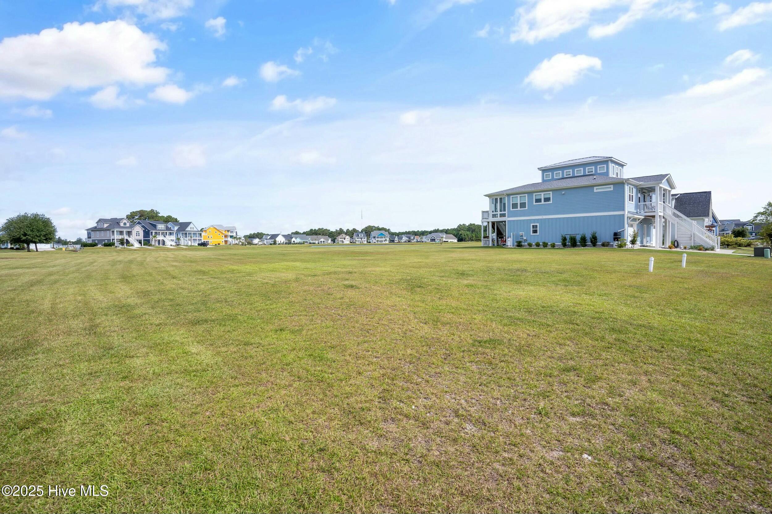 325 810R Spicer Lake Drive