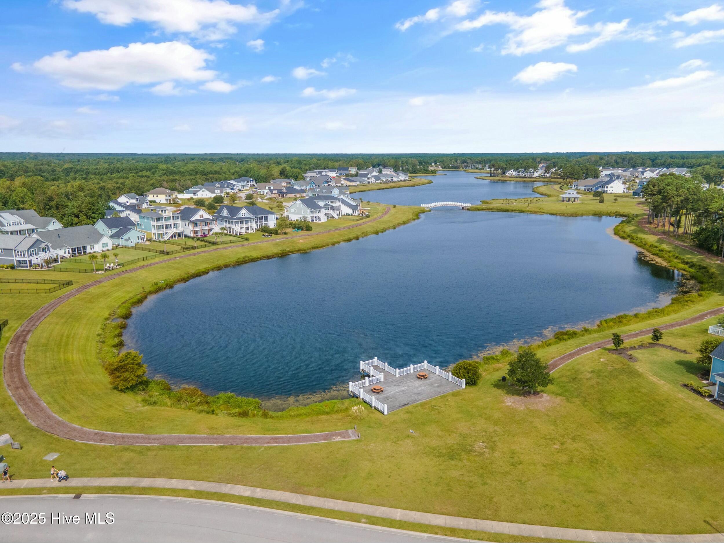 325 810R Spicer Lake Drive