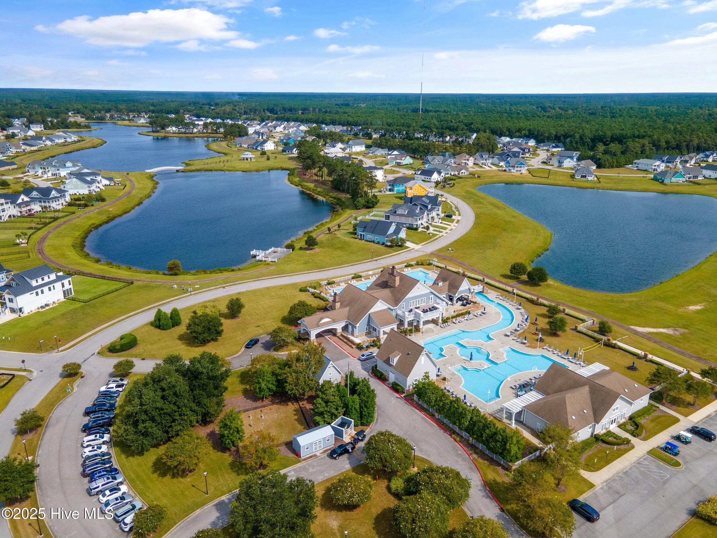 325 810R Spicer Lake Drive