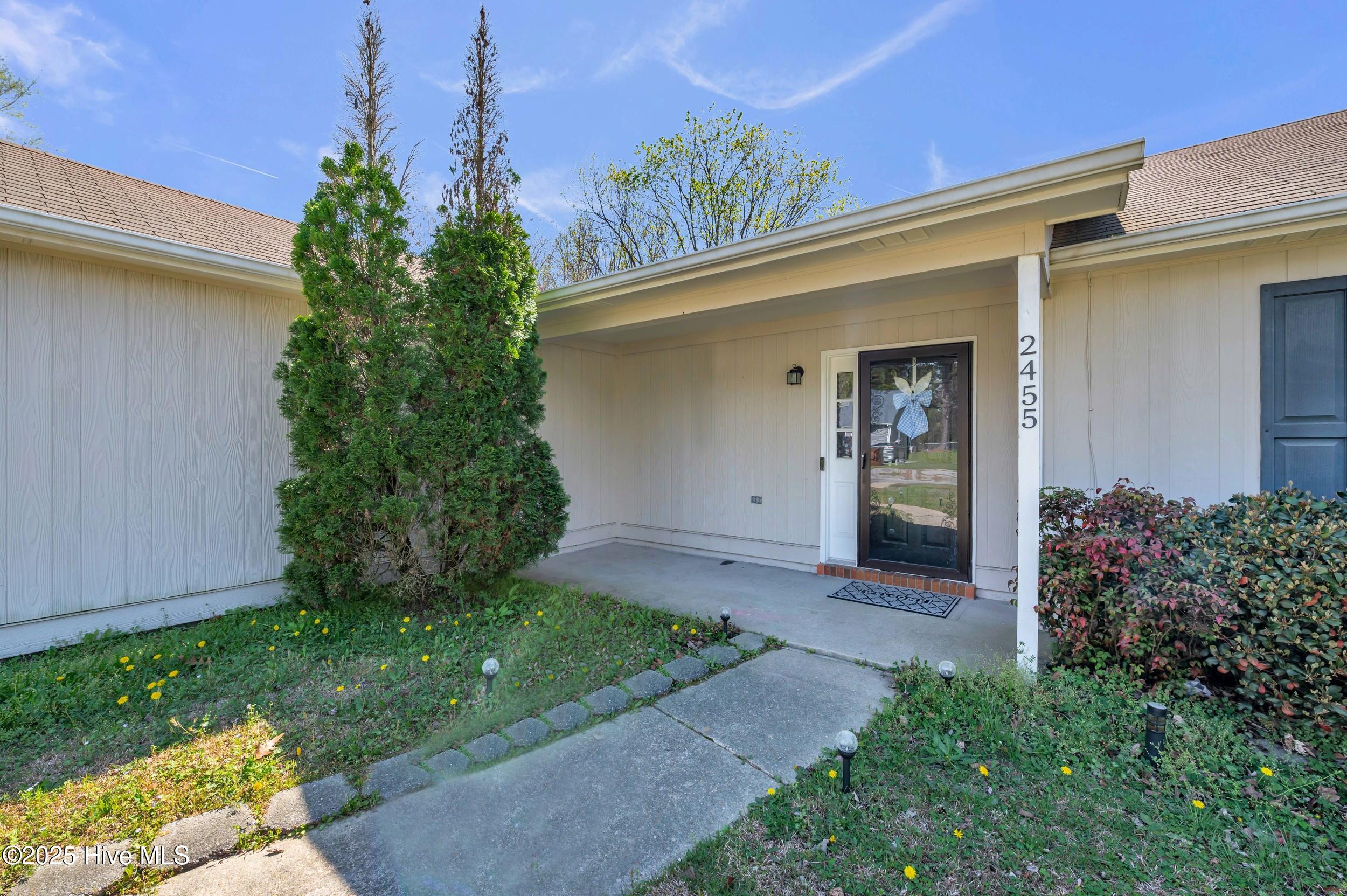 2455 Saddleridge Drive