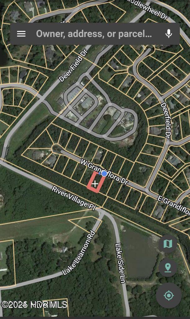 121 W Grandiflora Drive