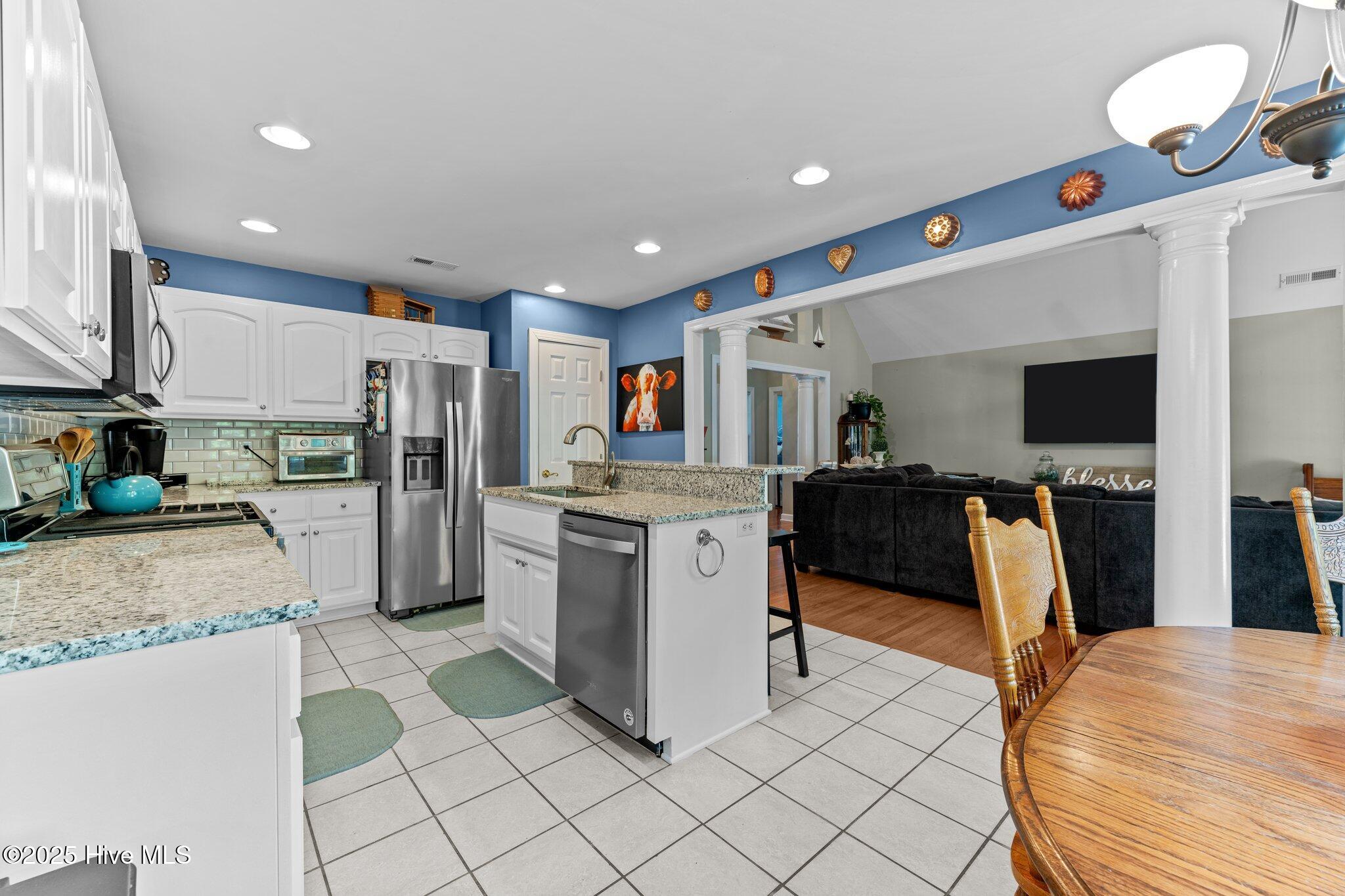 107 River Bluffs Drive