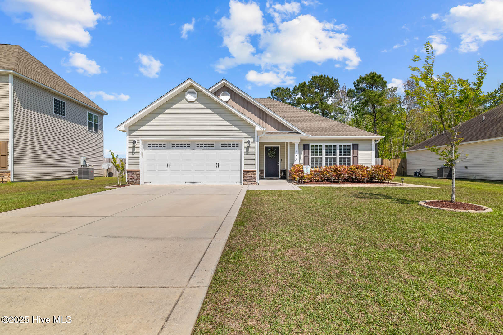 122 S South Sea Street