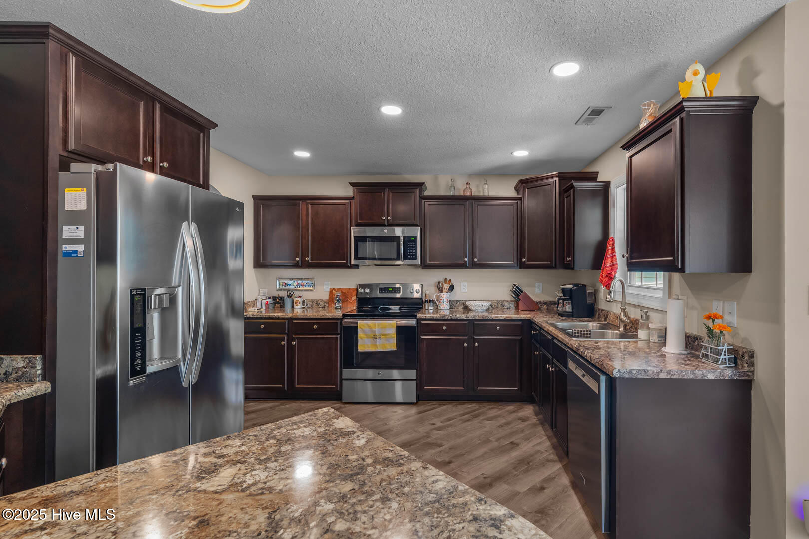 122 S South Sea Street