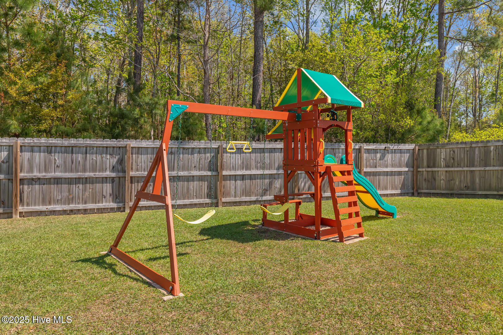 122 S South Sea Street