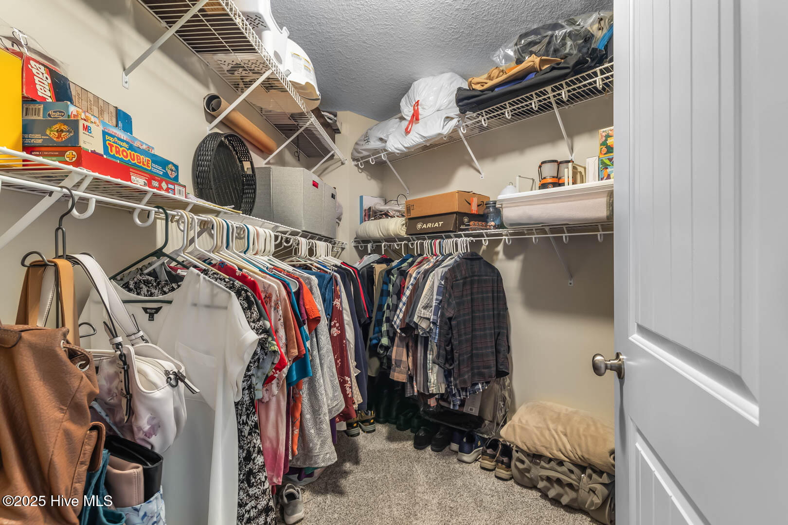 122 S South Sea Street