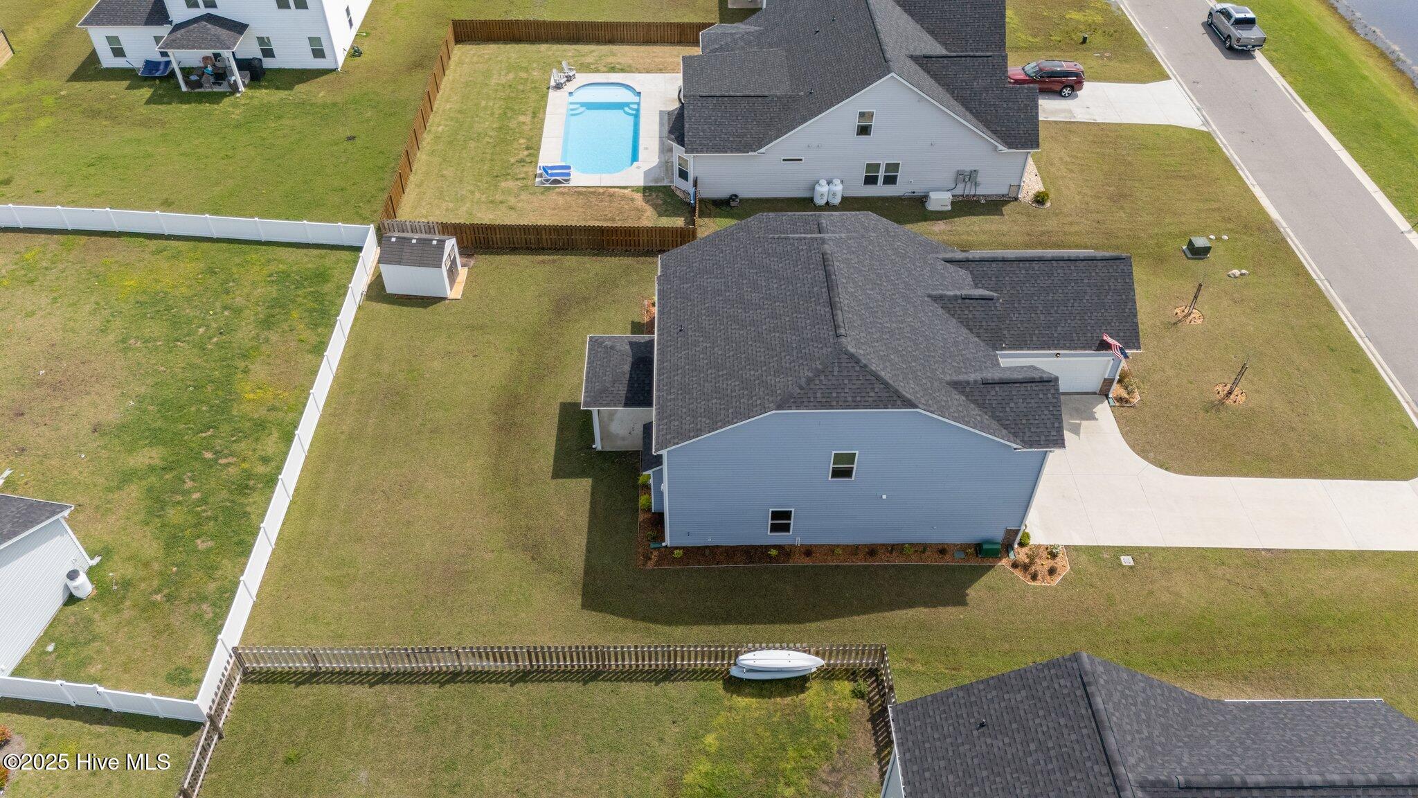 260 E Red Head Circle