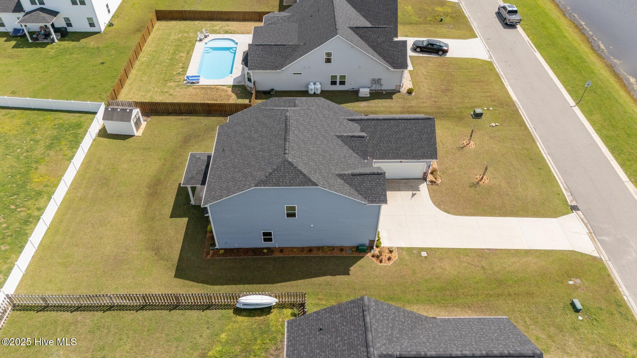 260 E Red Head Circle