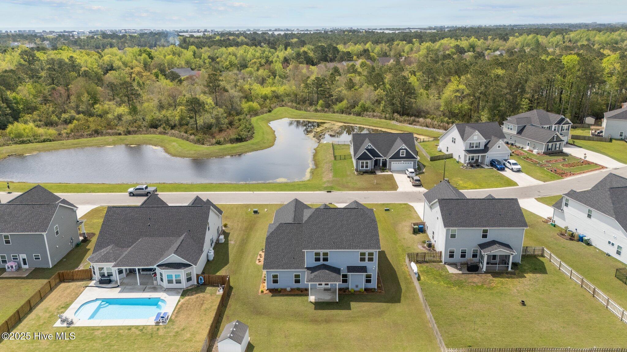 260 E Red Head Circle