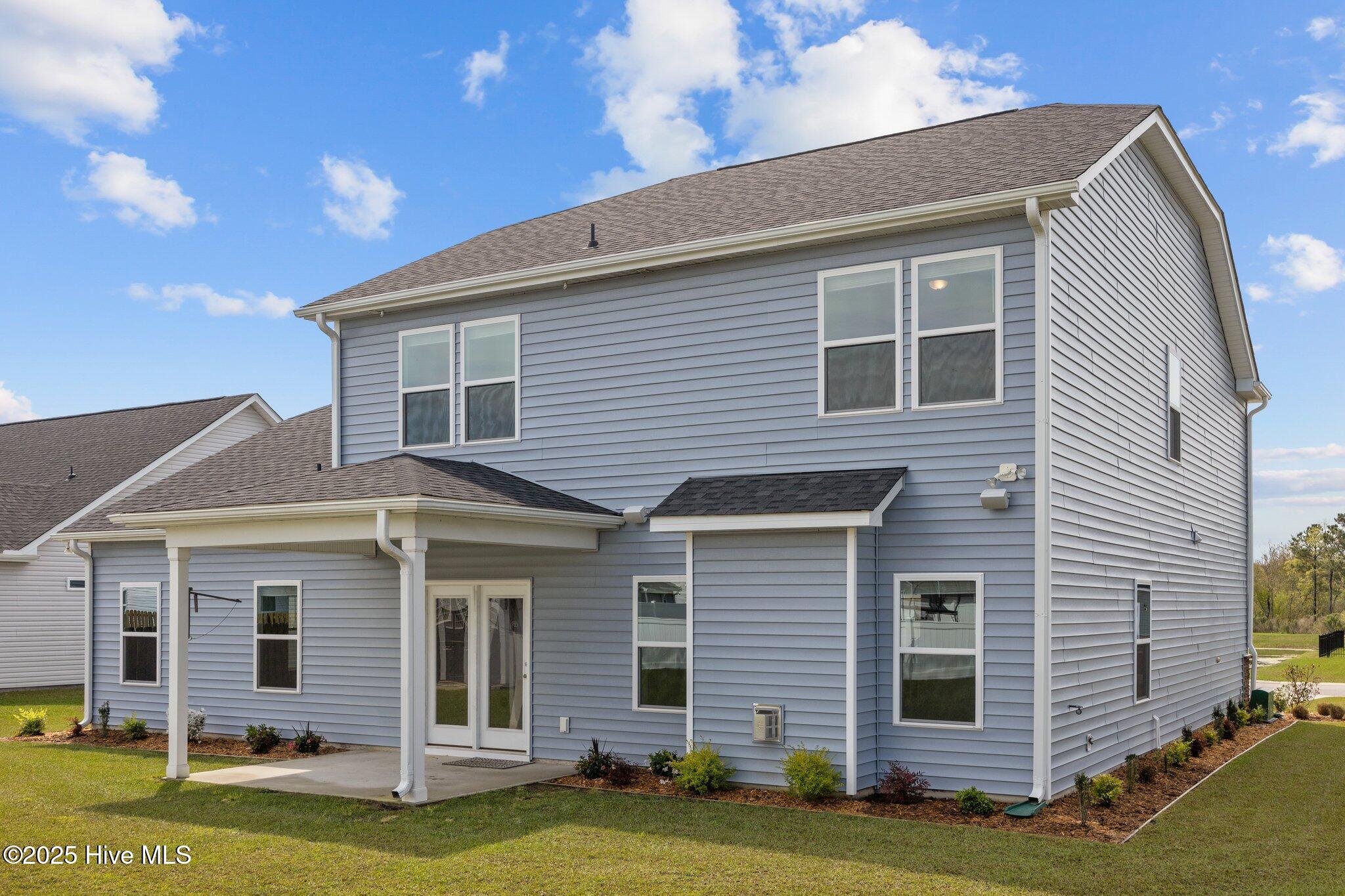 260 E Red Head Circle