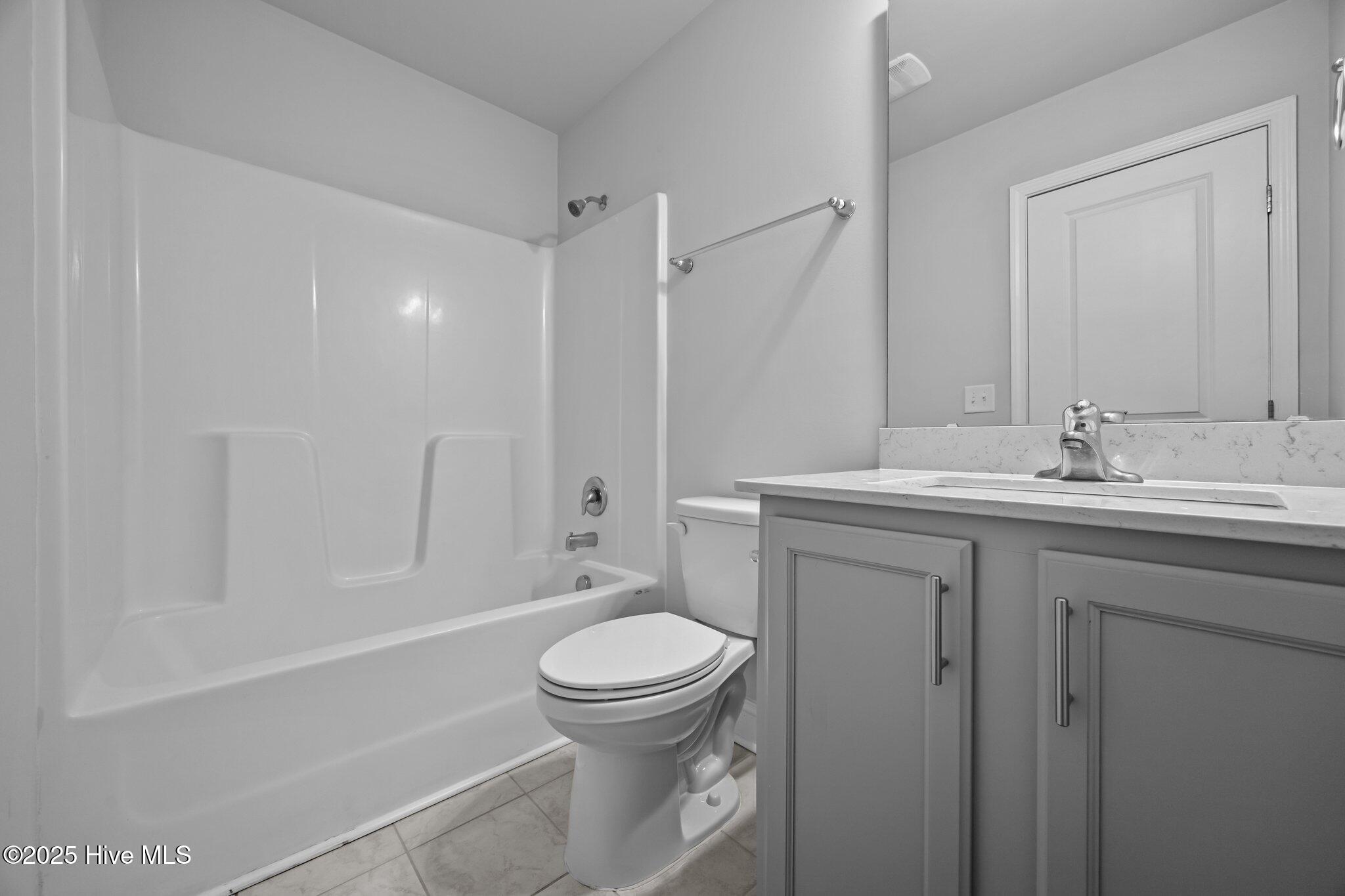 260 E Red Head Circle