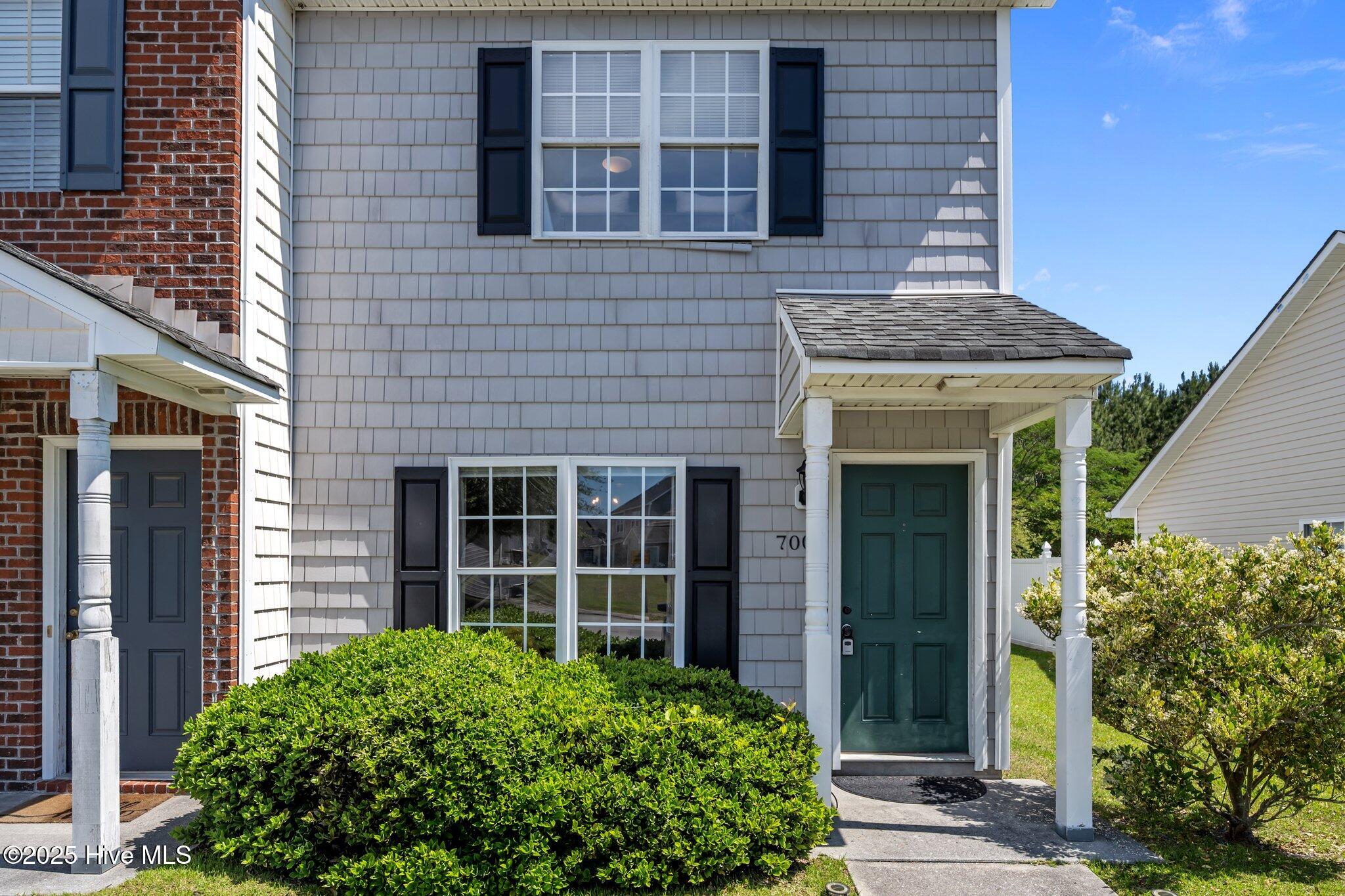 700 Springwood Drive