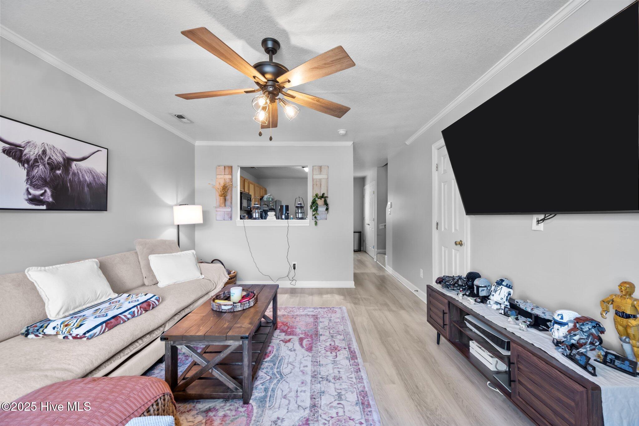 700 Springwood Drive