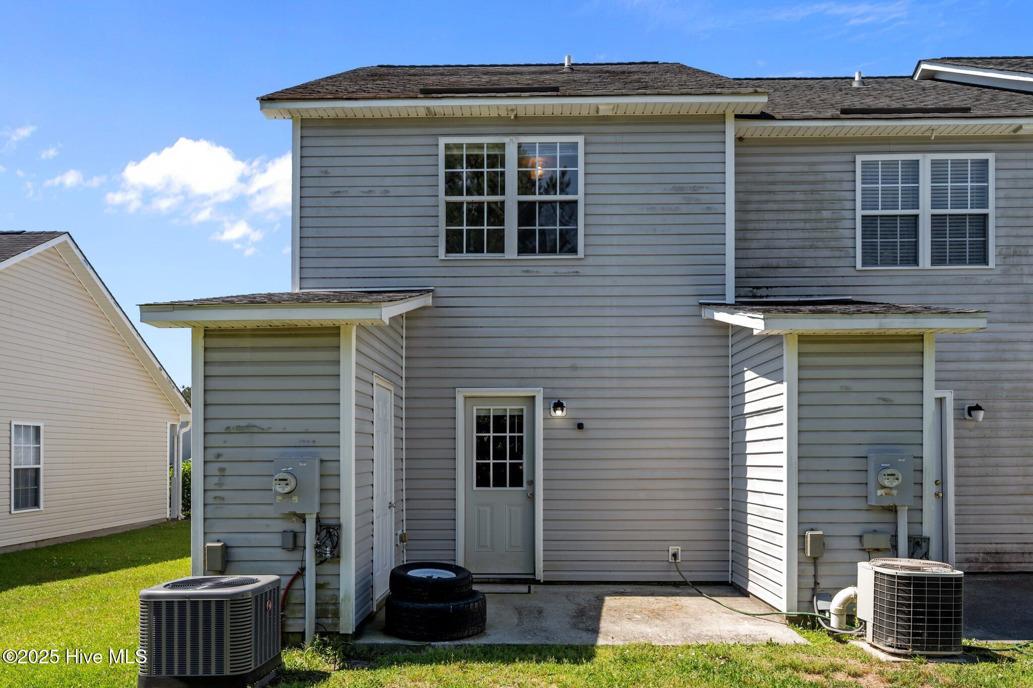 700 Springwood Drive