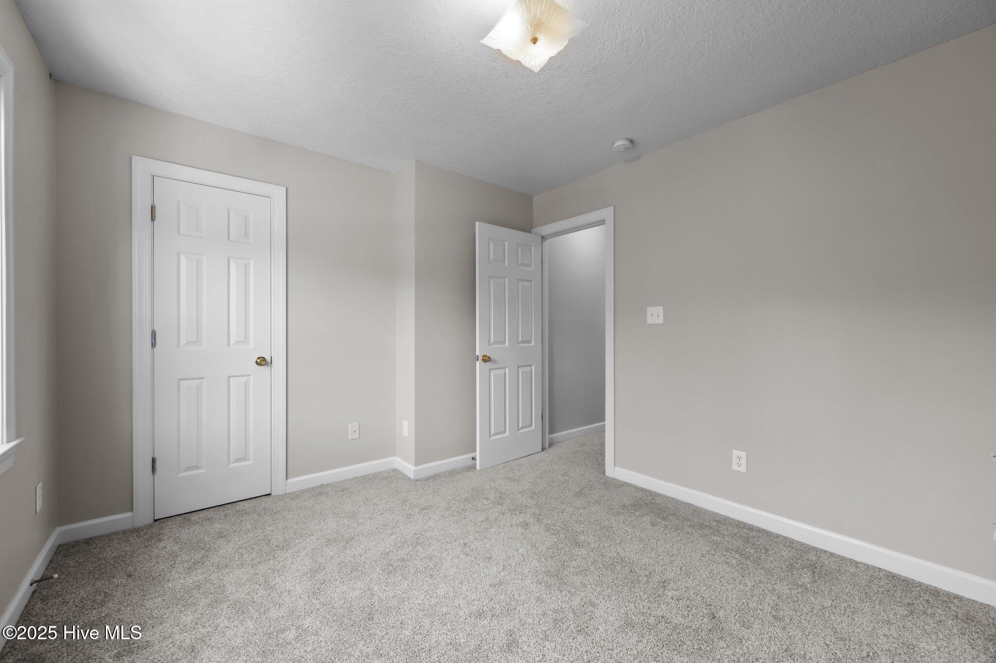 700 Springwood Drive