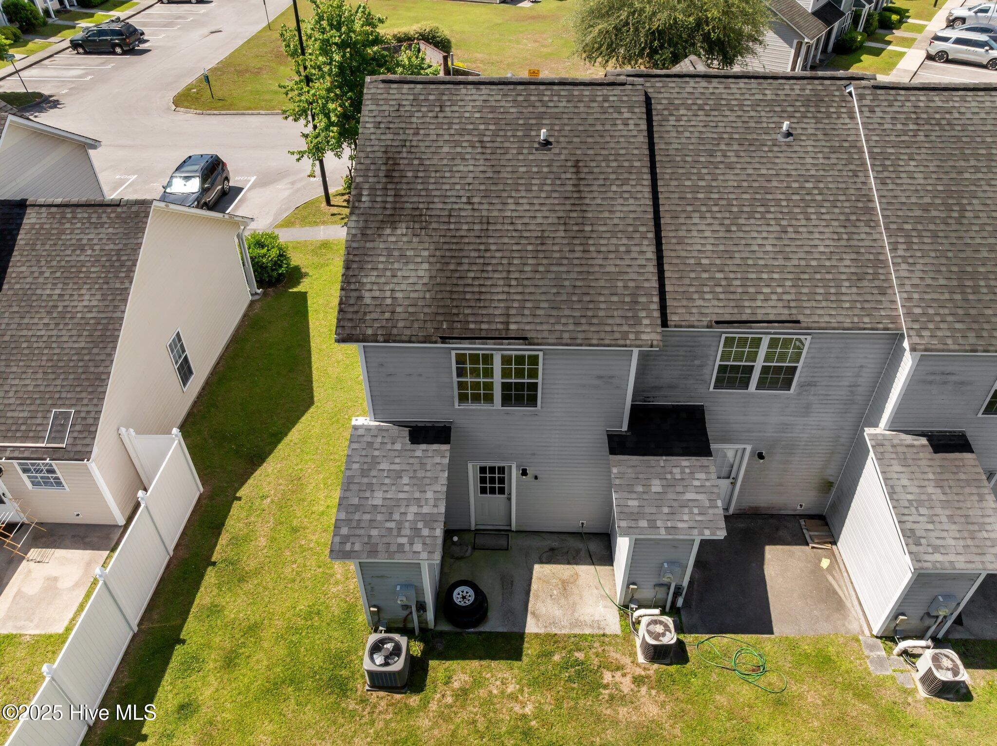 700 Springwood Drive