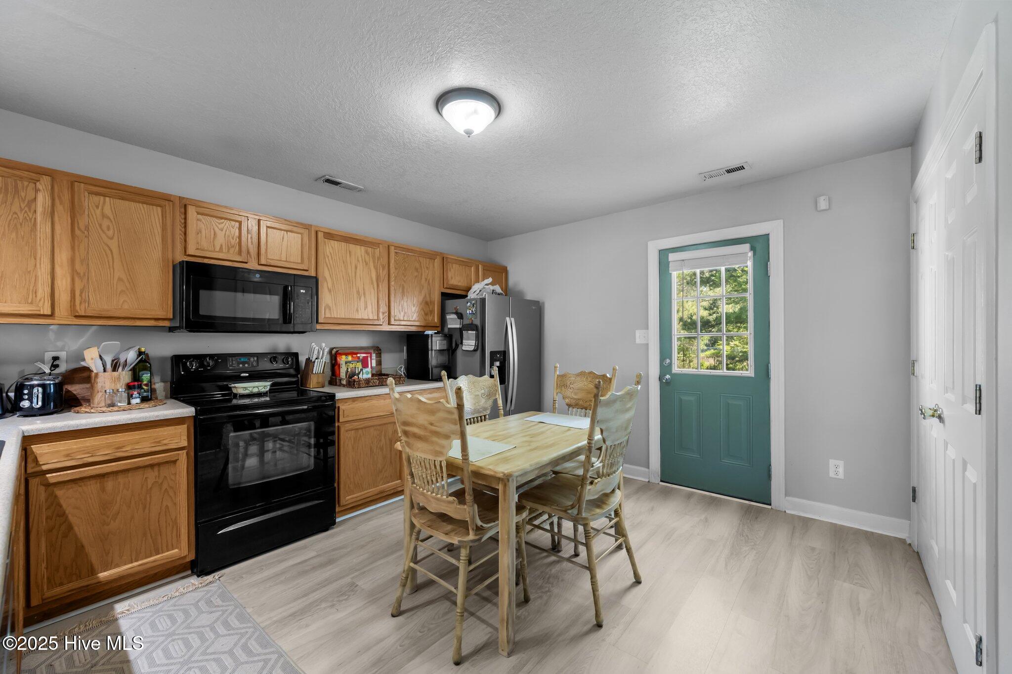 700 Springwood Drive