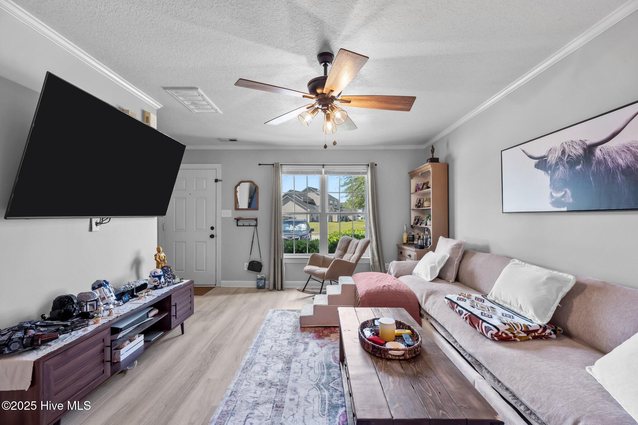 700 Springwood Drive