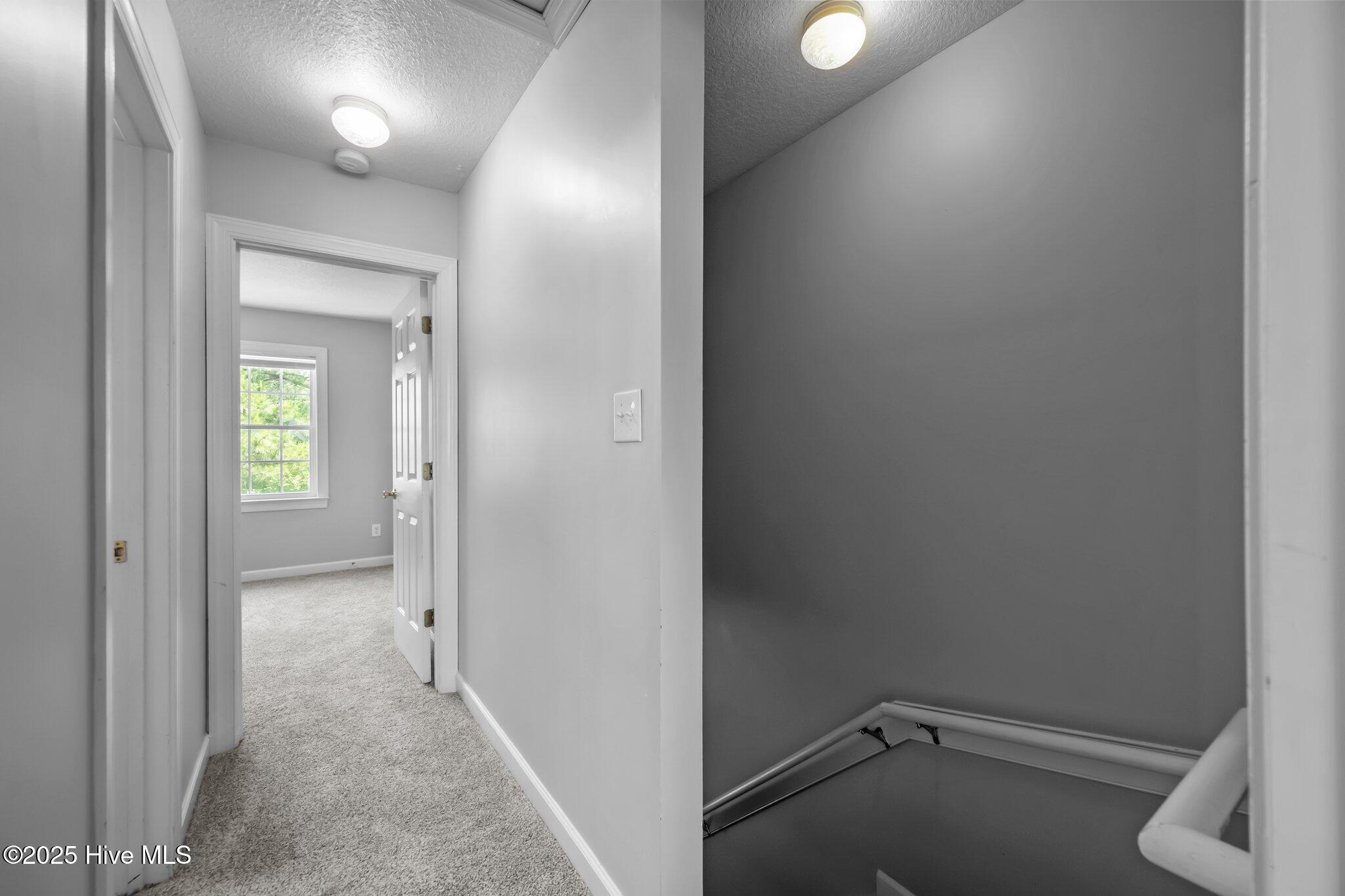 700 Springwood Drive