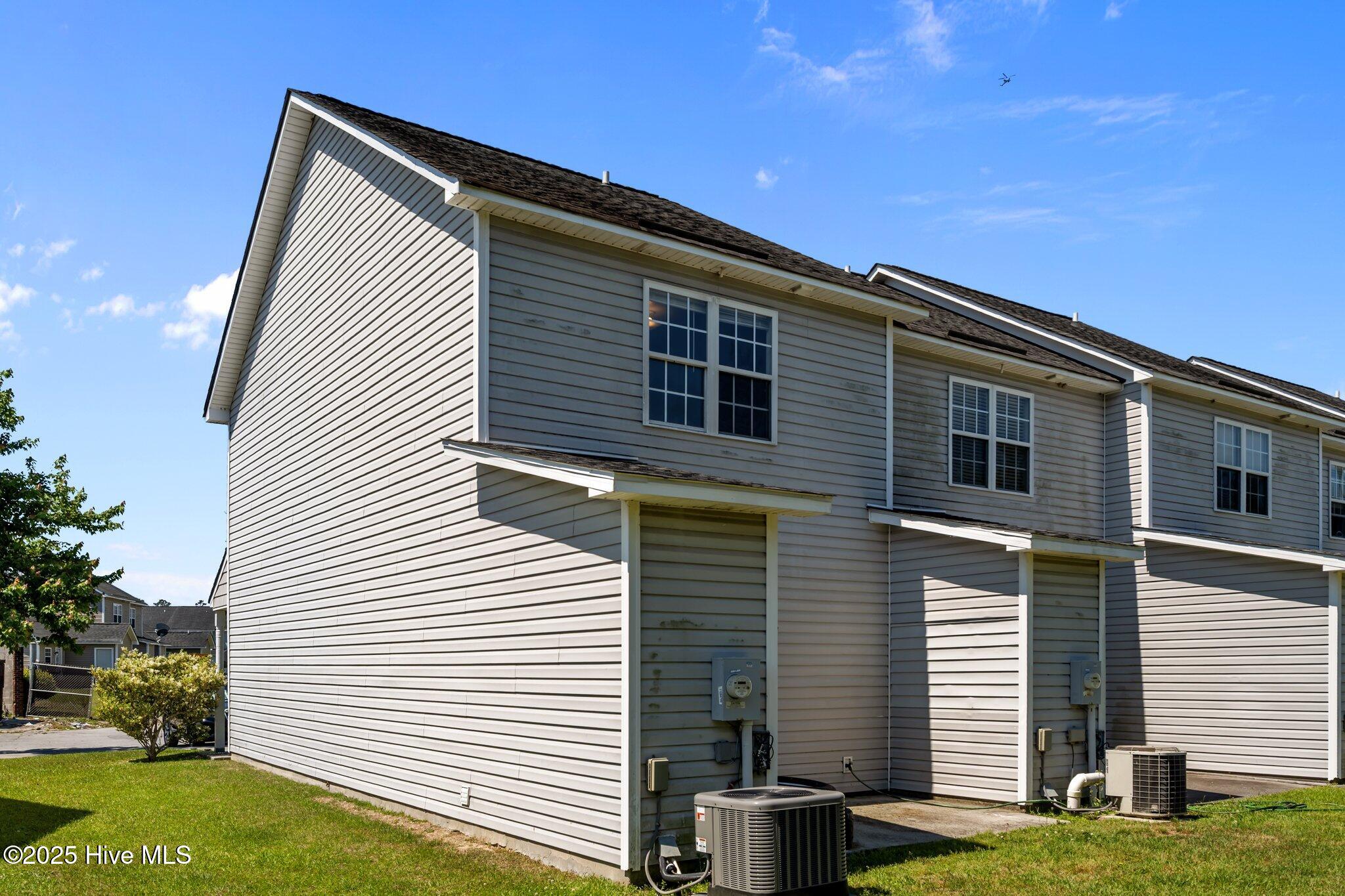 700 Springwood Drive