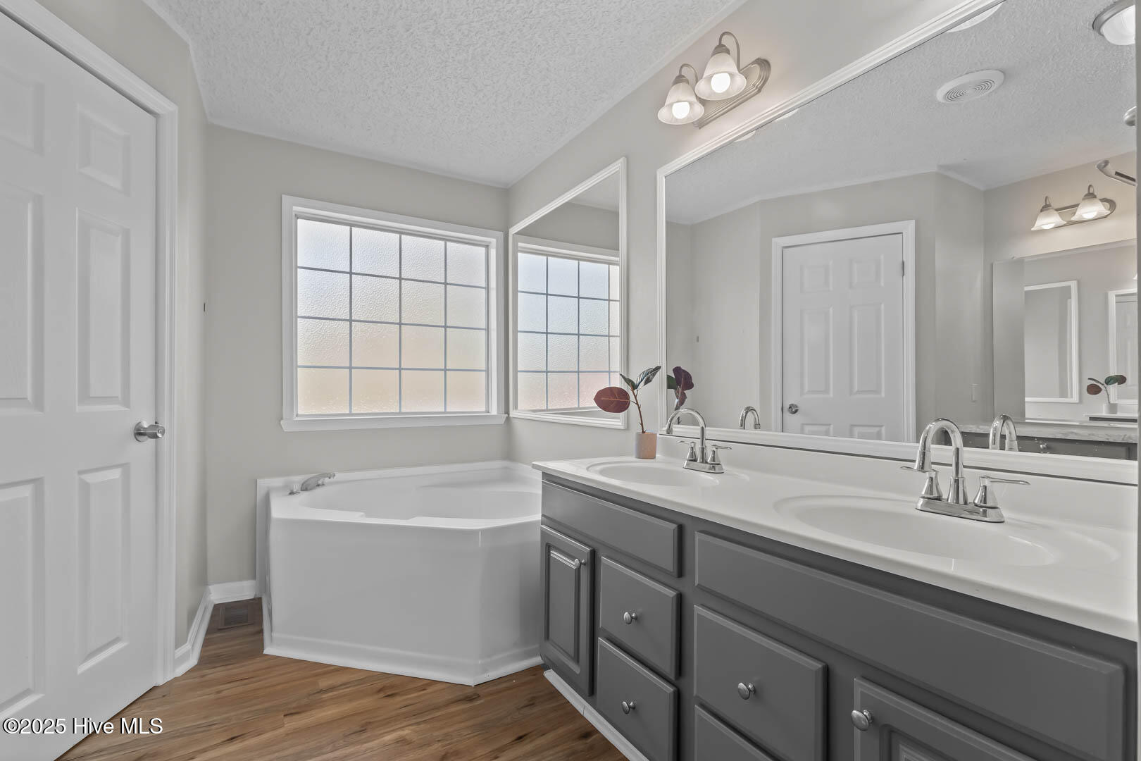 129 Magnolia Gardens Drive