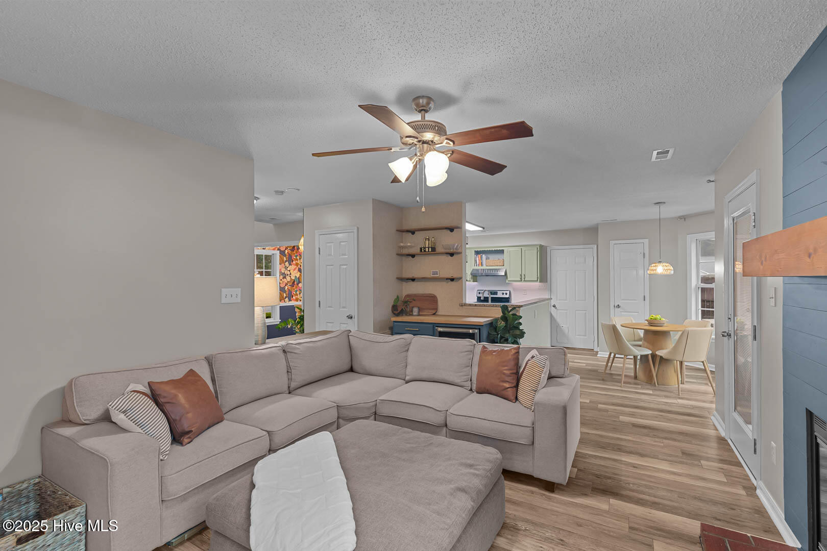306 Hyatt Circle