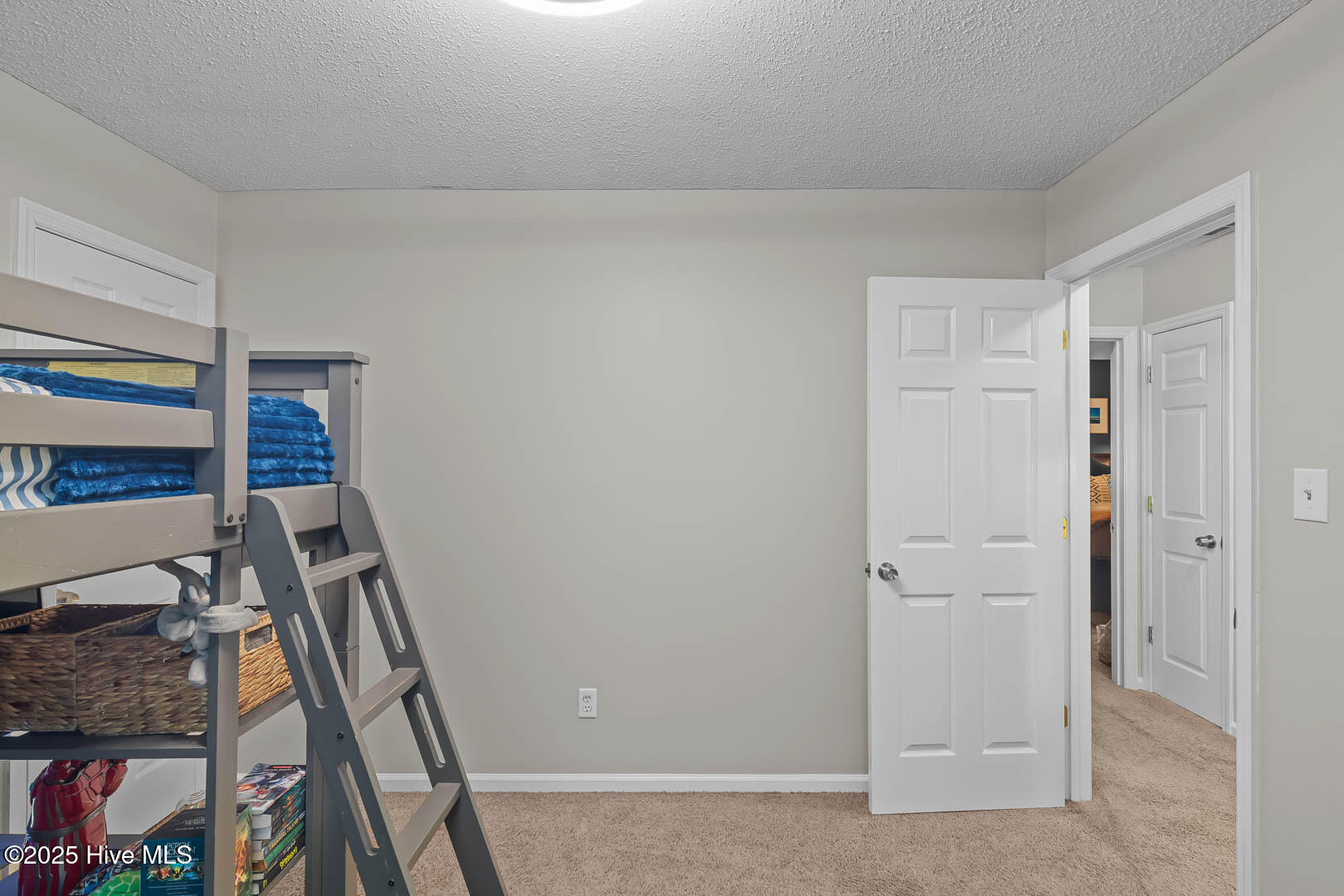 306 Hyatt Circle