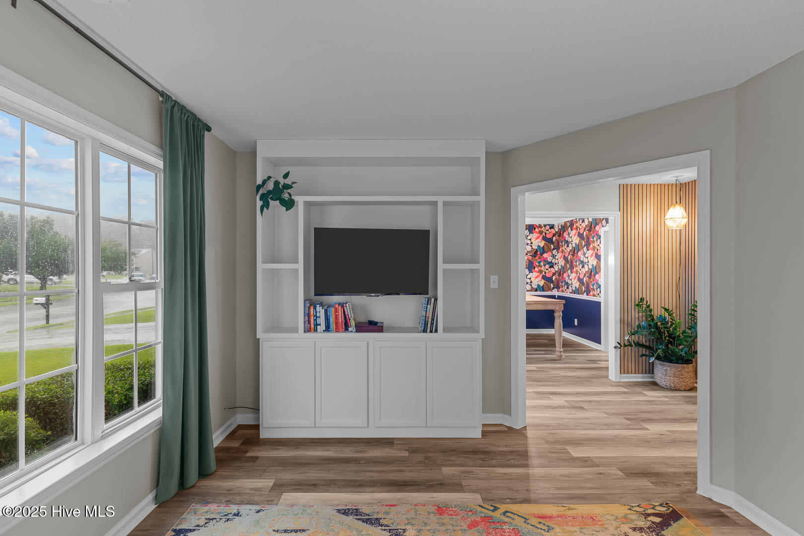 306 Hyatt Circle
