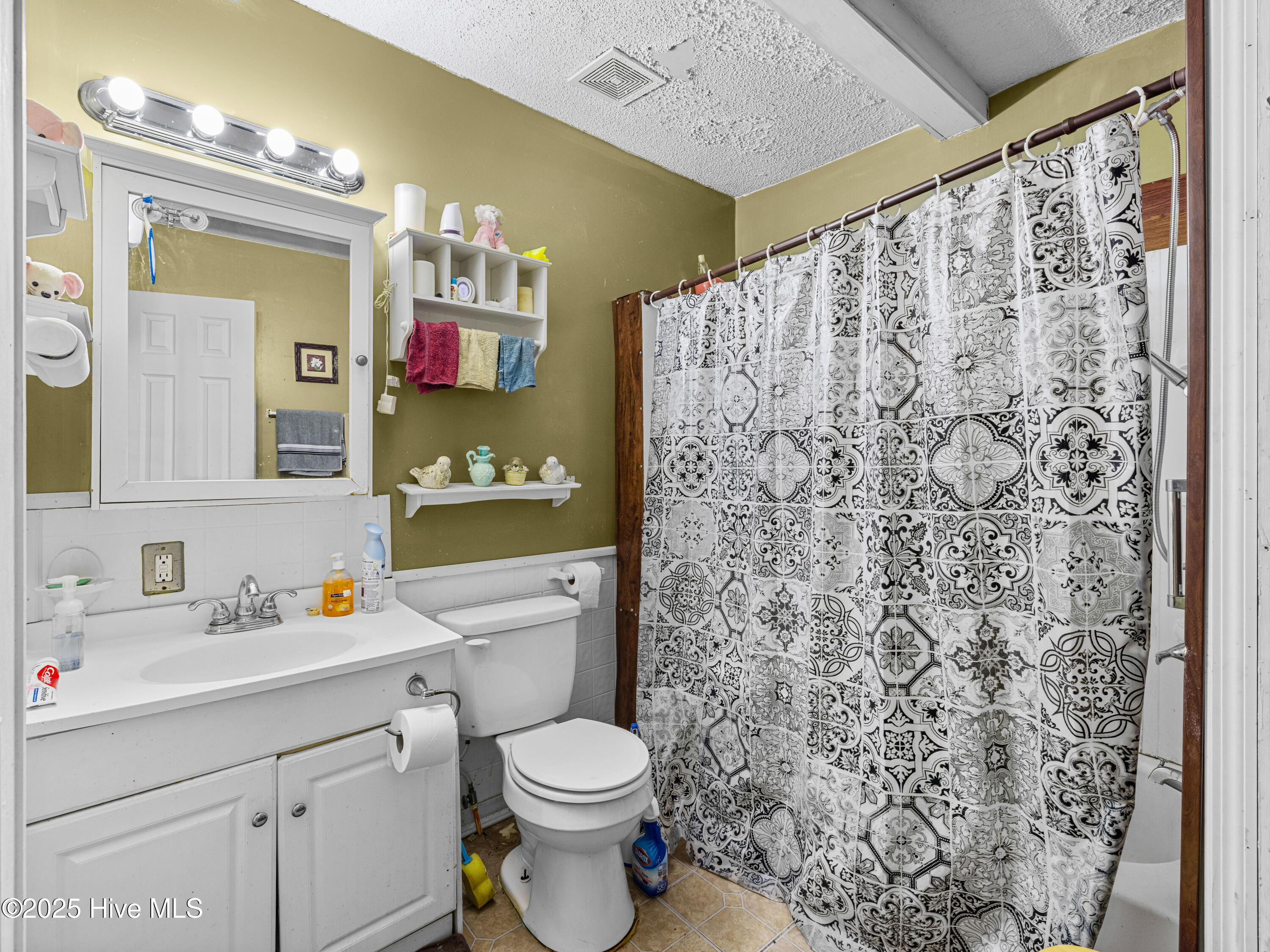 323 Alexander Rouse Road