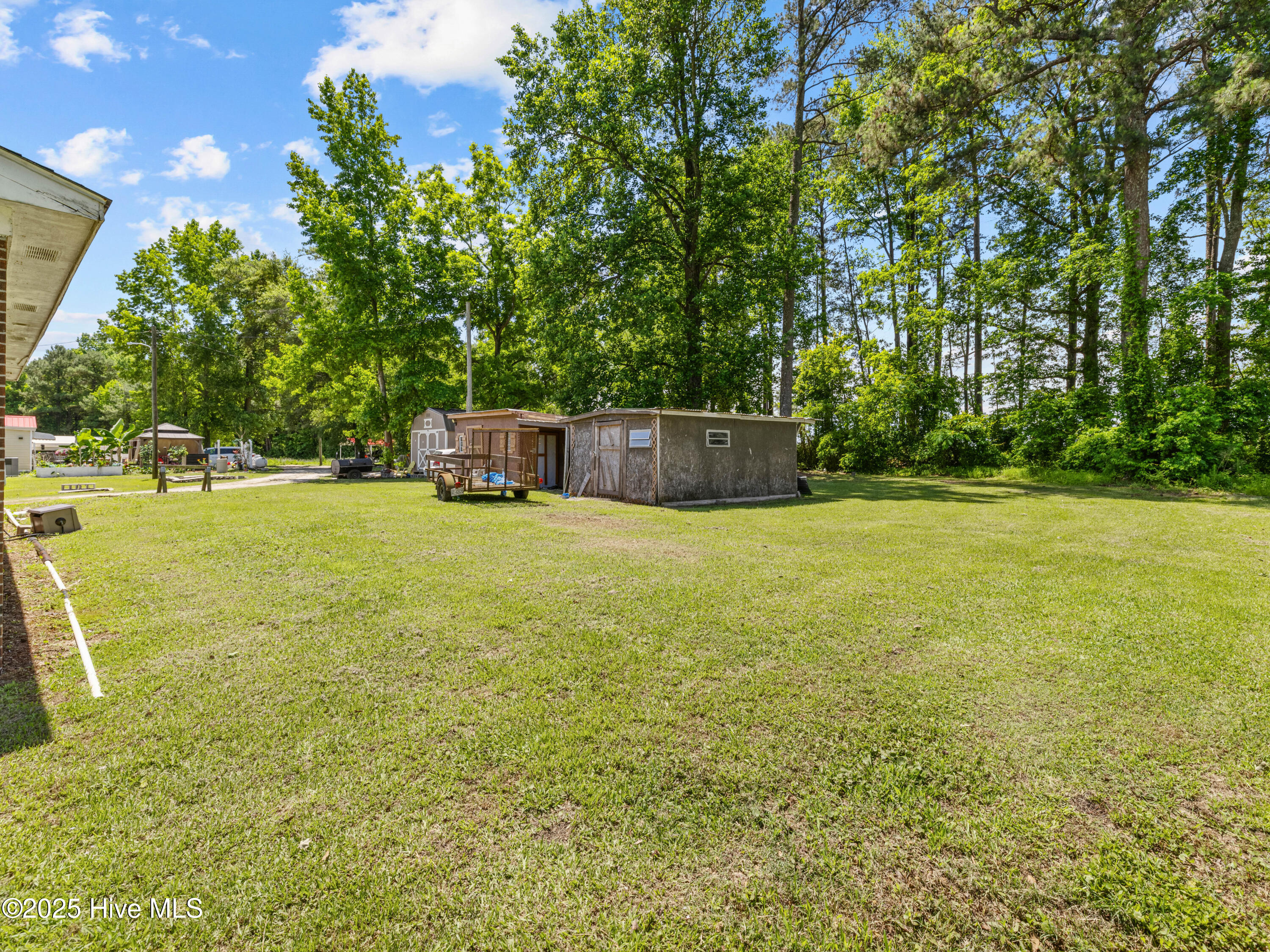 323 Alexander Rouse Road