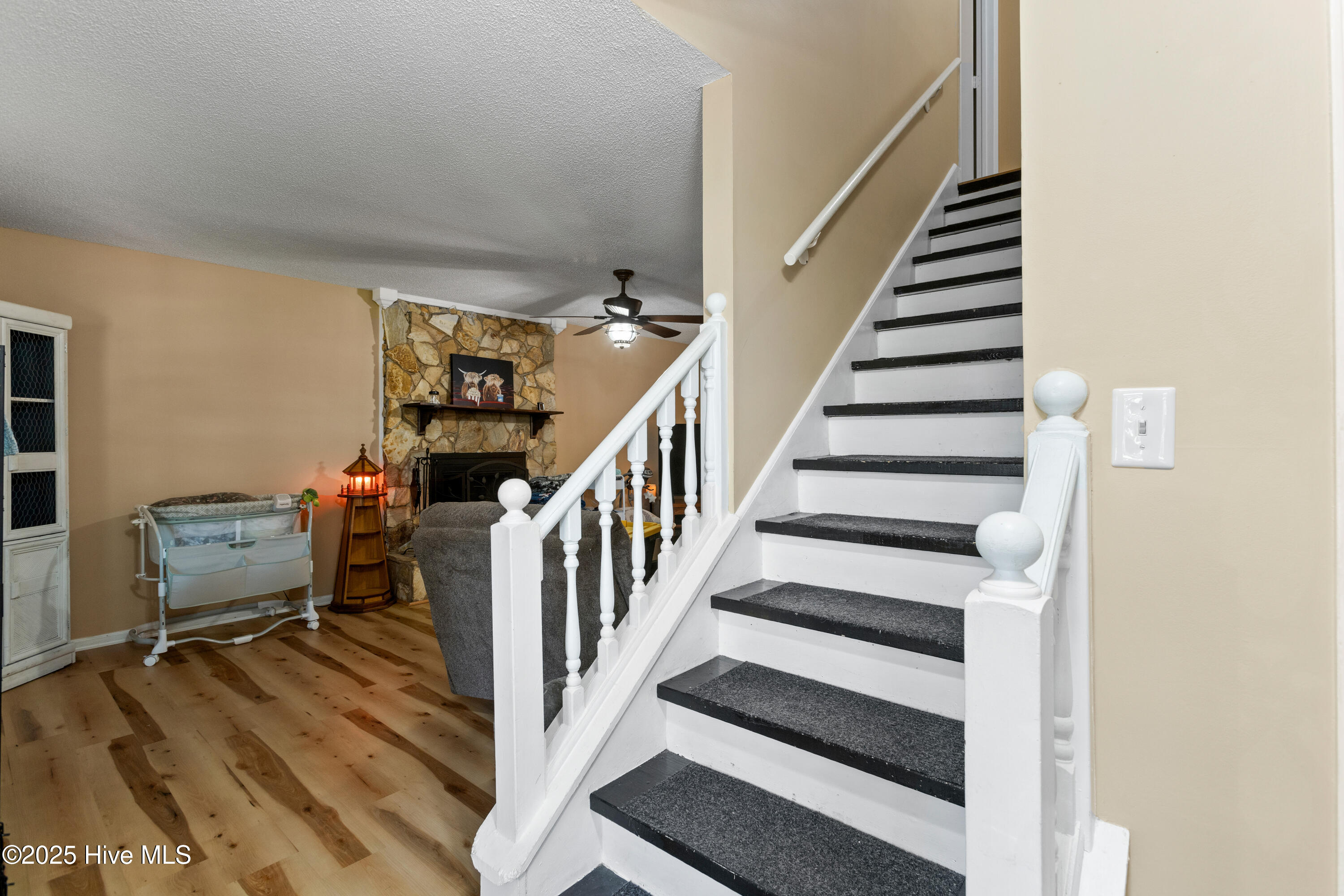 2417 Saddleridge Drive