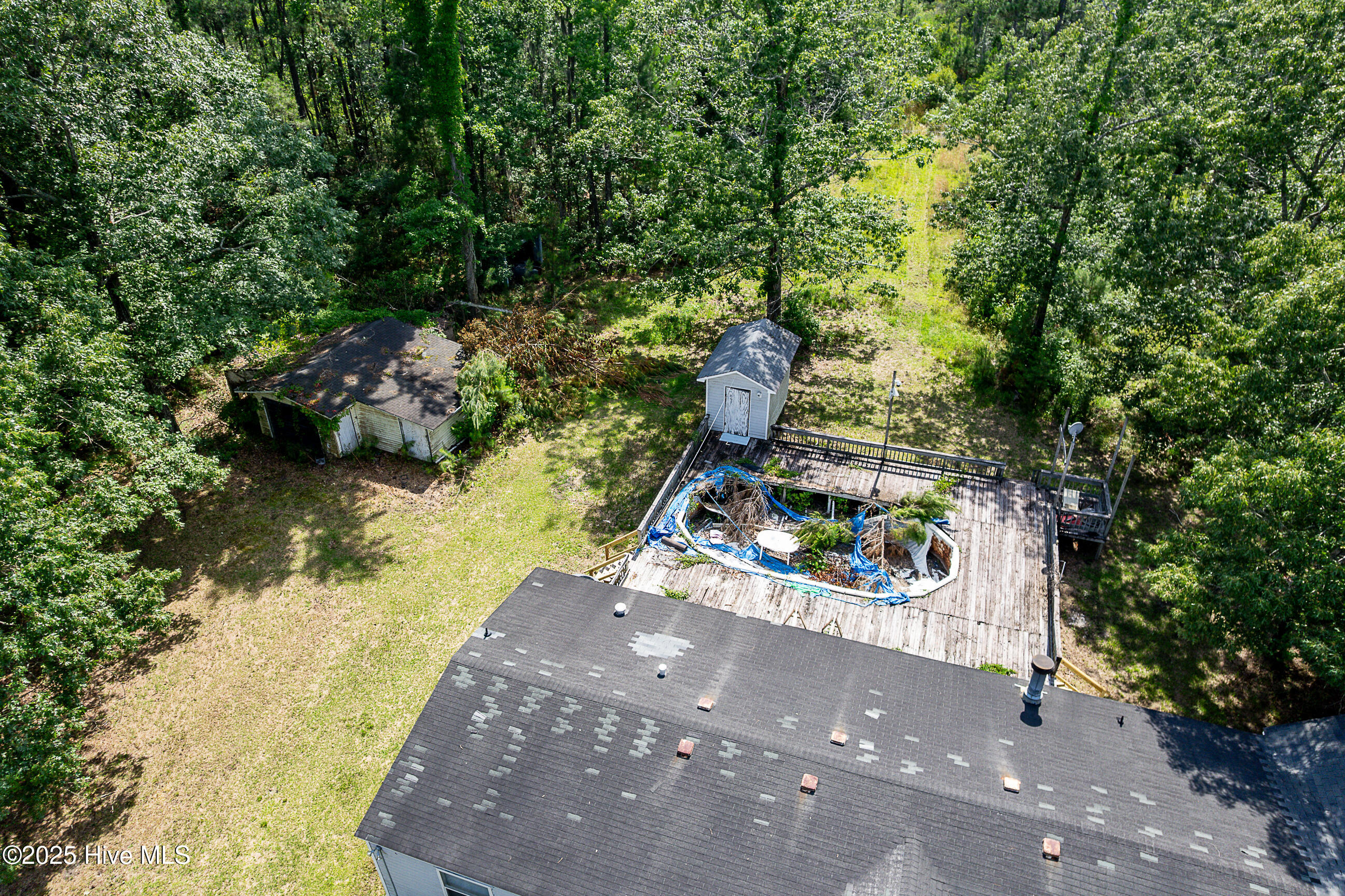 677 Berrys Creek Road