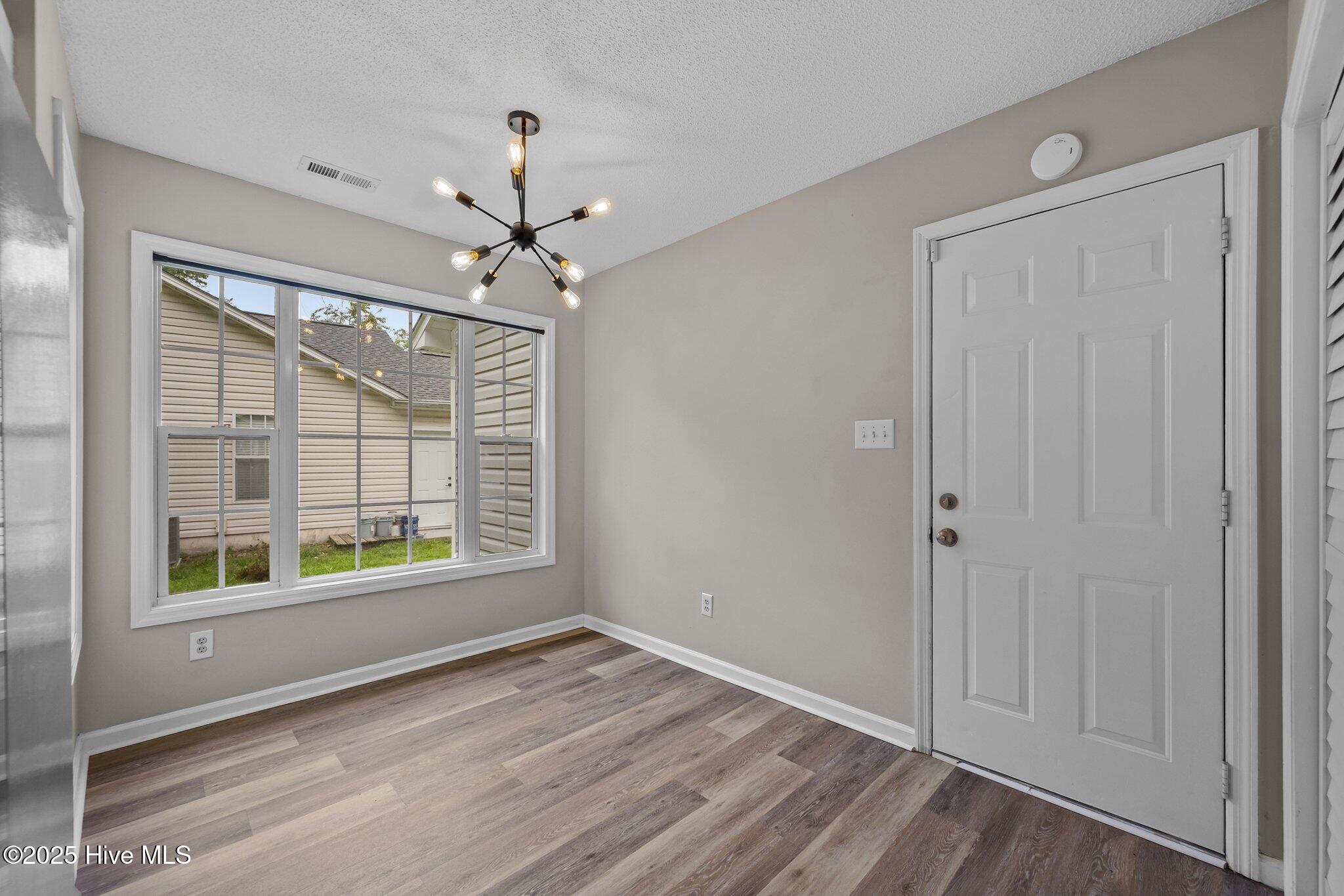 207 Winter Road