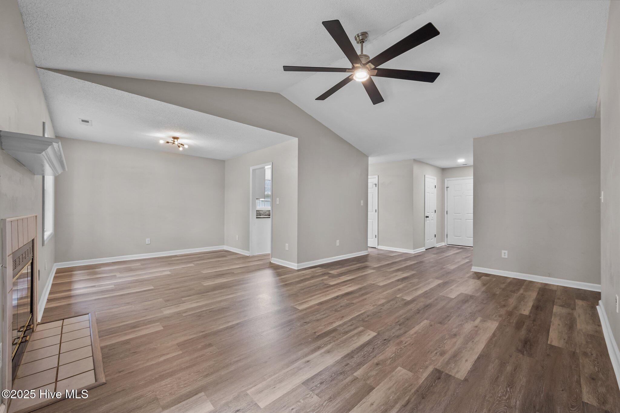 207 Winter Road