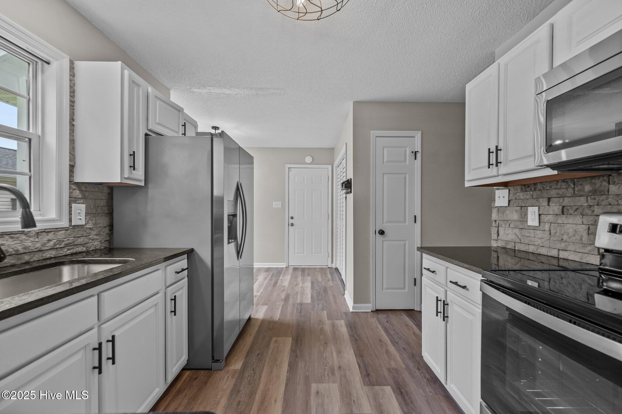 207 Winter Road