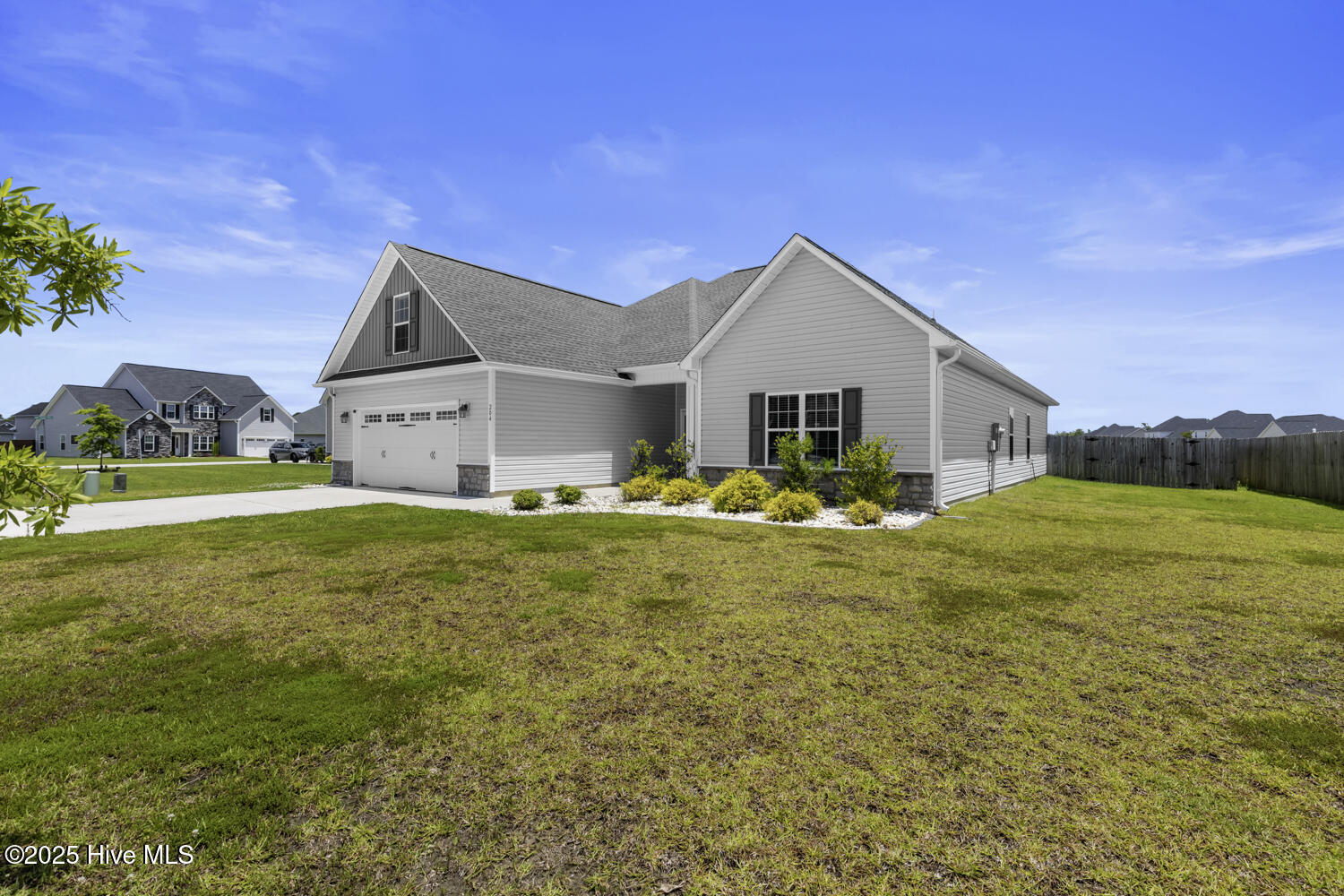 204 Old Field School Lane
