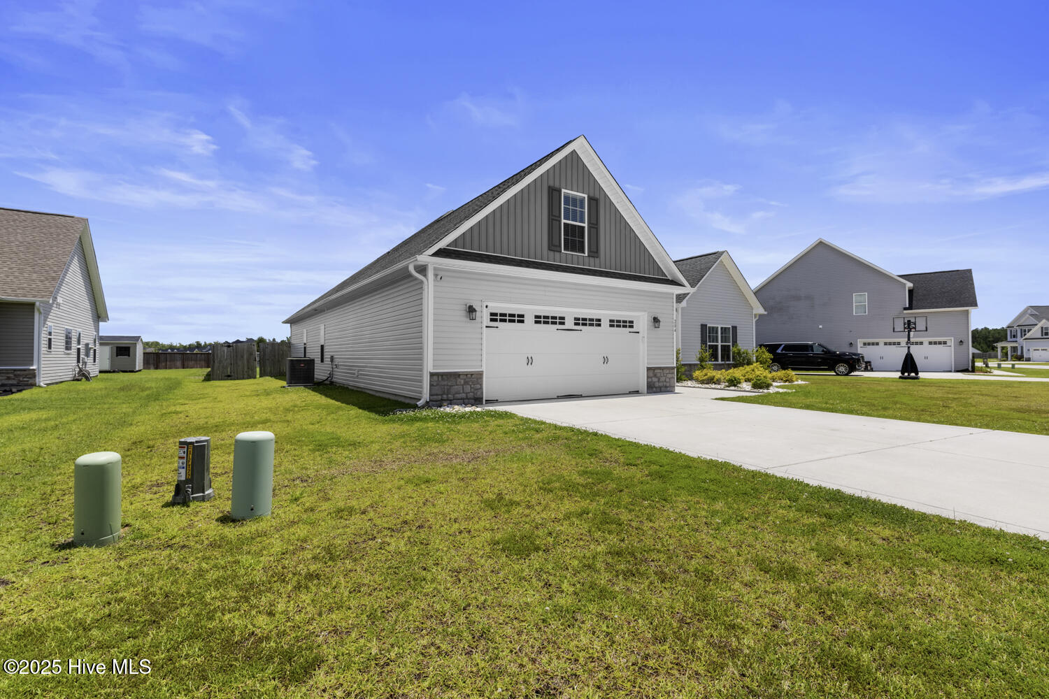 204 Old Field School Lane